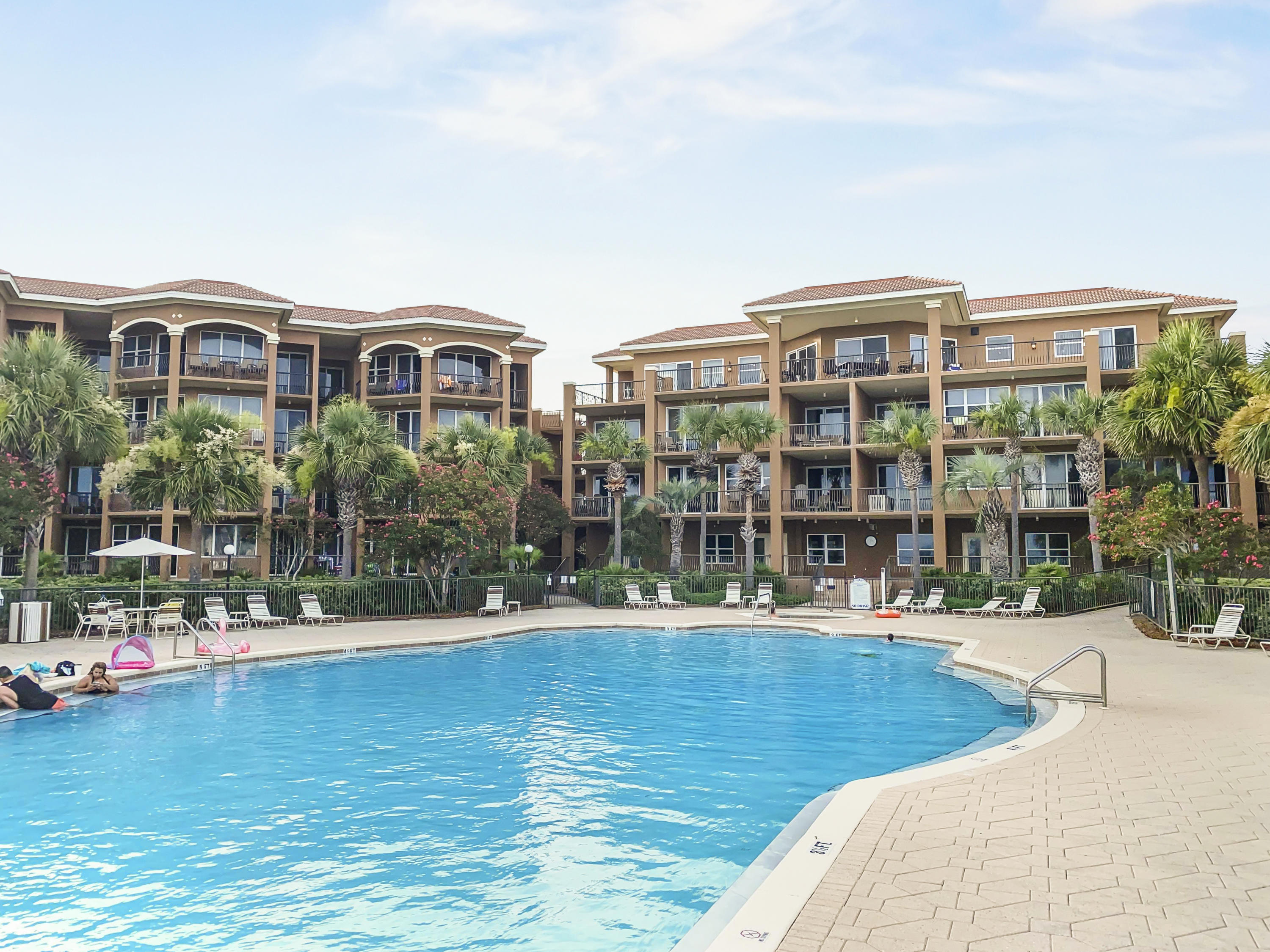 MEDITERRANEA - Residential