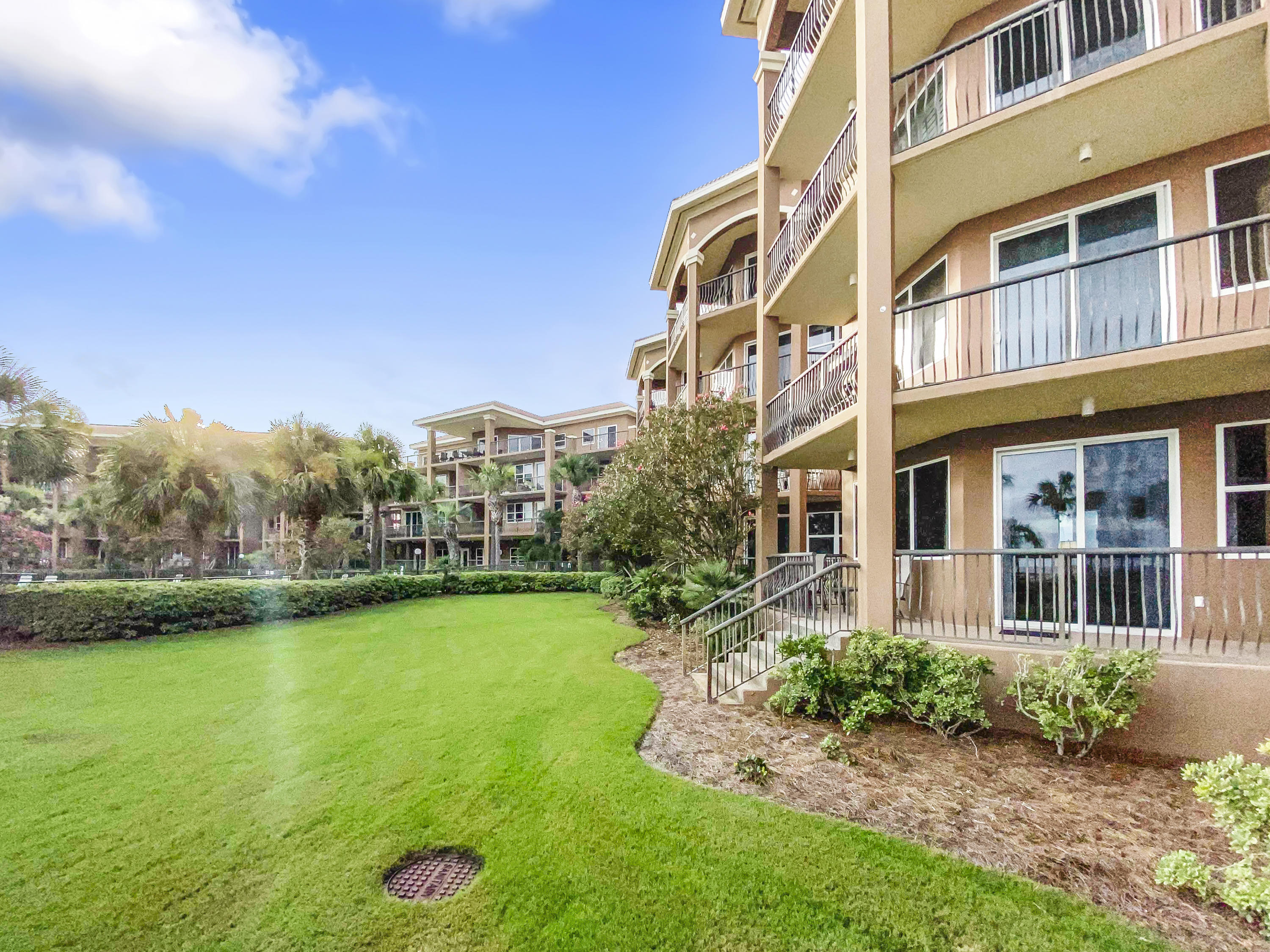 MEDITERRANEA - Residential