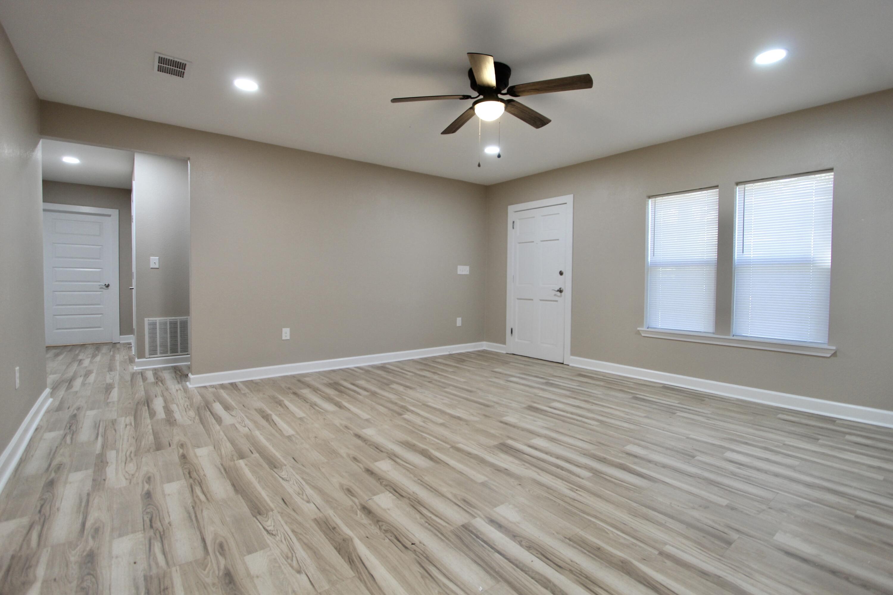 WEST HILL - Residential Lease