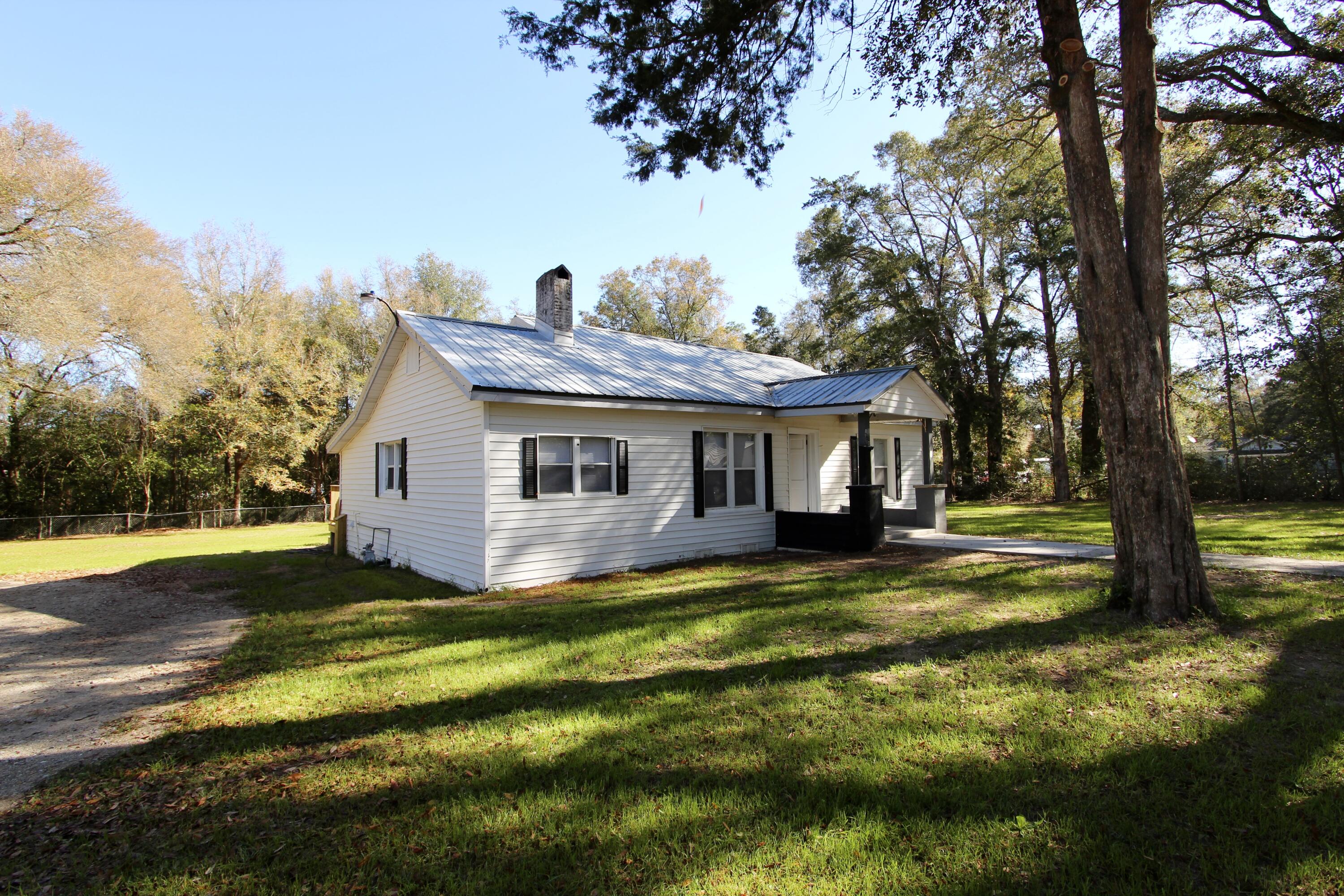 WEST HILL - Residential Lease
