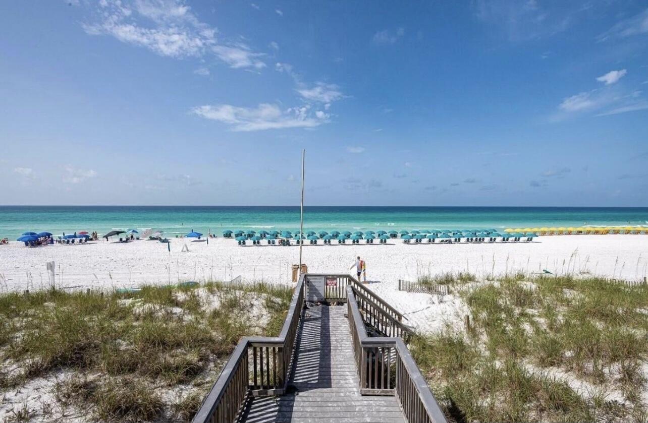 SOUTHWINDS II - Residential