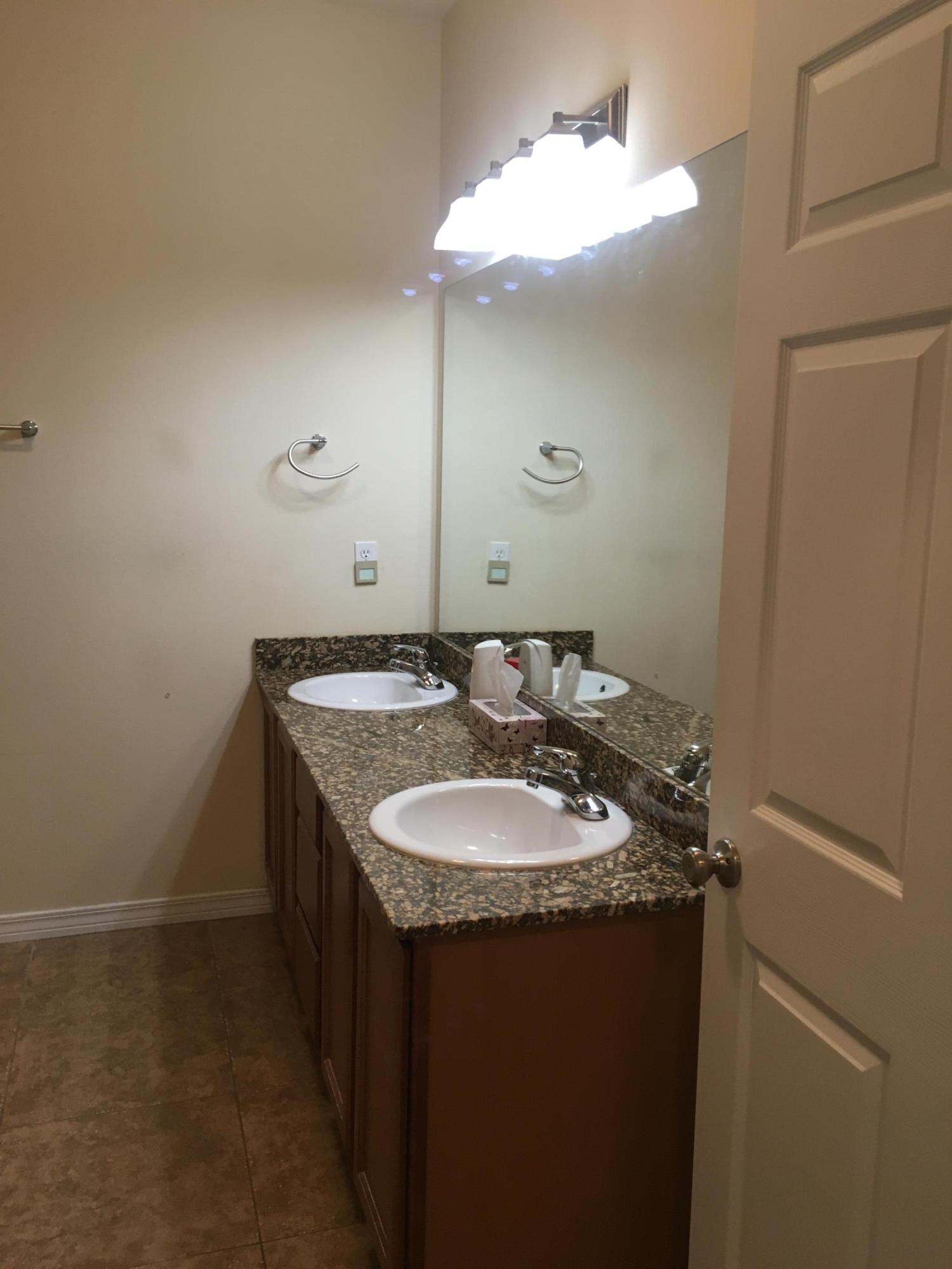 MERIDIAN SQUARE T/H - Residential Lease