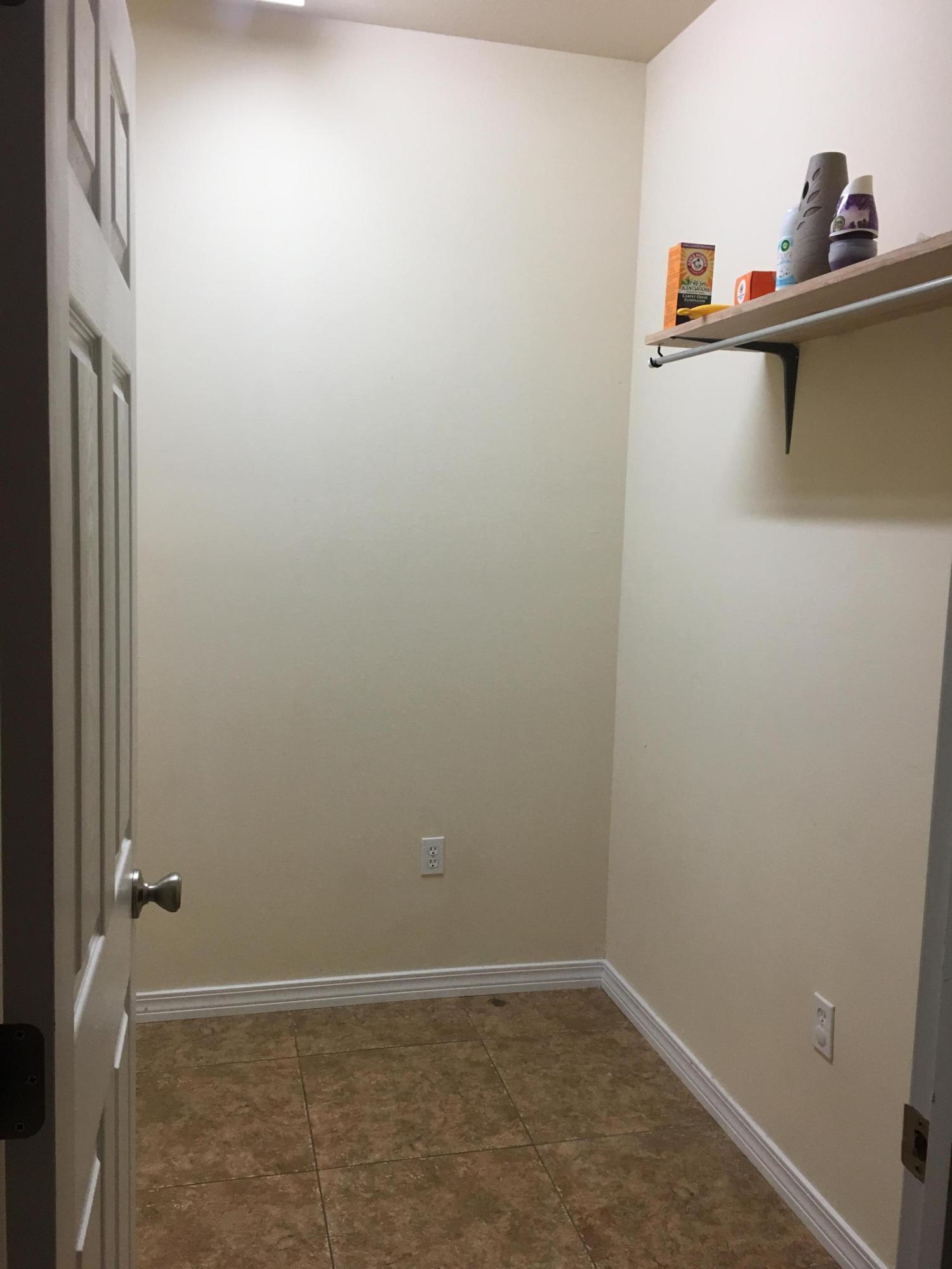 MERIDIAN SQUARE T/H - Residential Lease