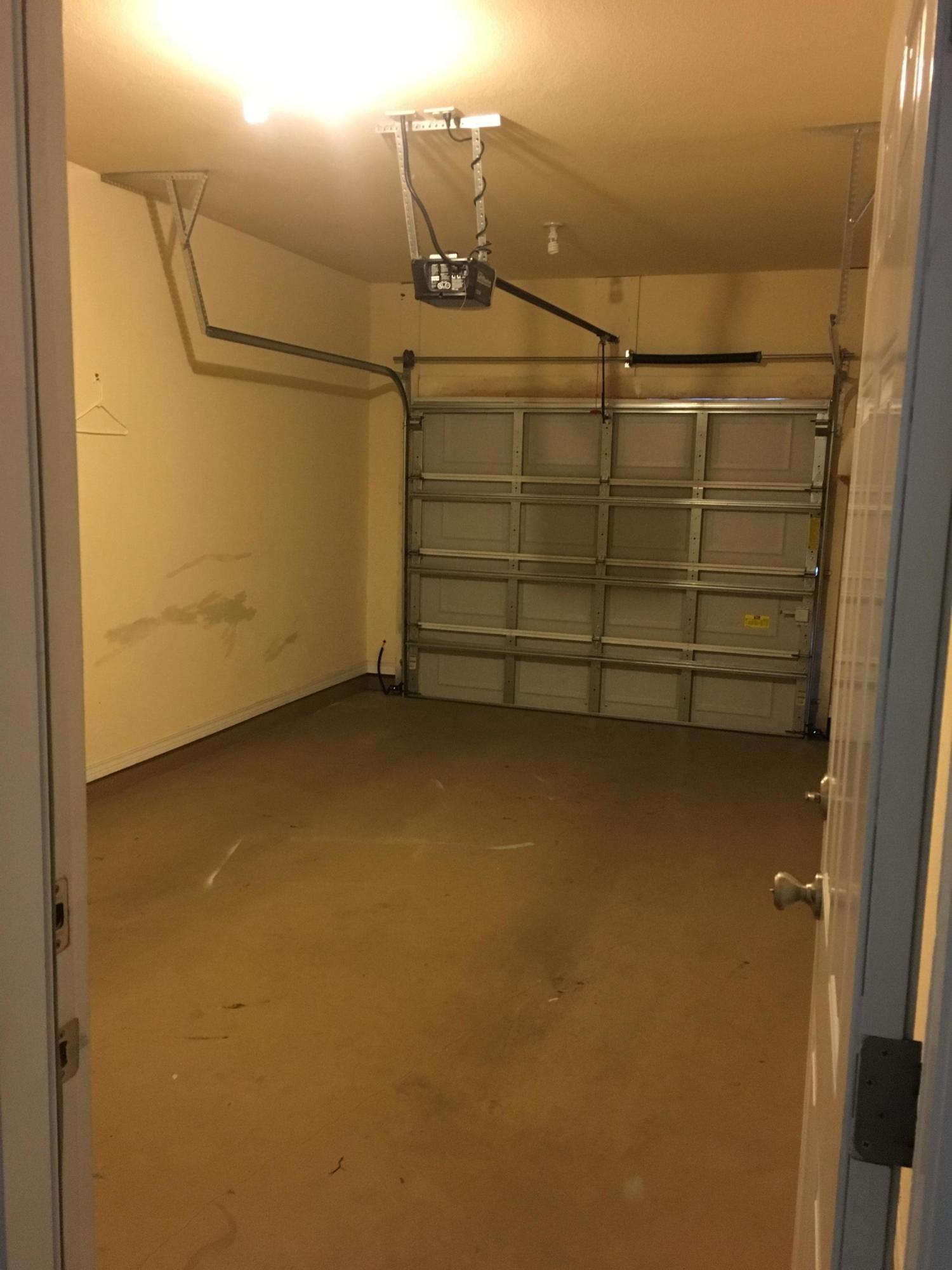 MERIDIAN SQUARE T/H - Residential Lease