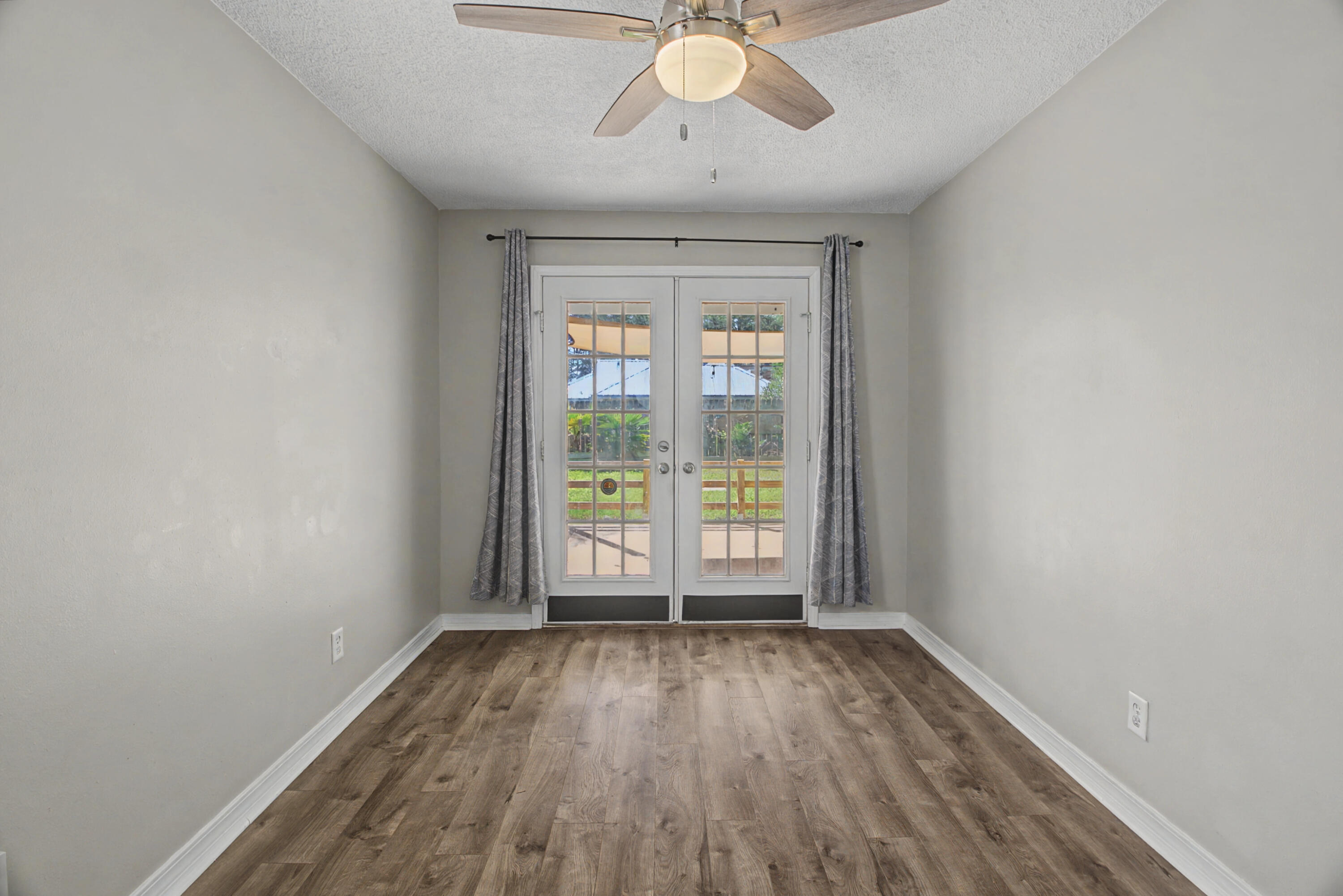 QUAIL RIDGE LANDING - Residential