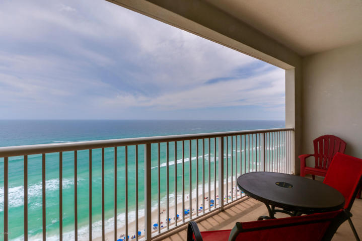 MAJESTIC BEACH TOWERS I - Residential