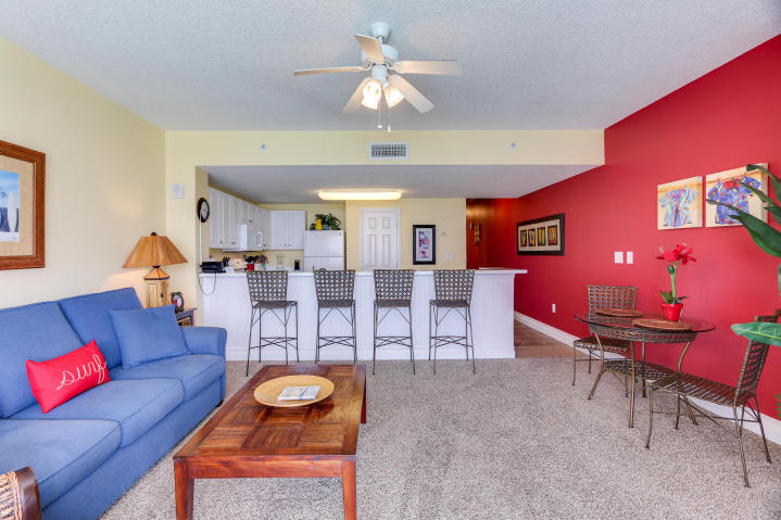MAJESTIC BEACH TOWERS I - Residential