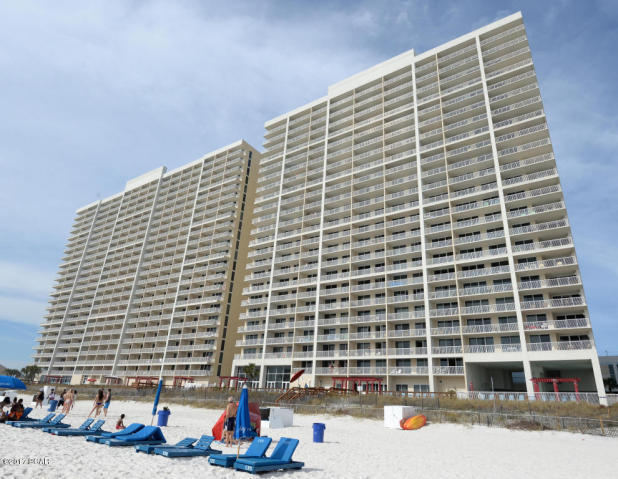 MAJESTIC BEACH TOWERS I - Residential