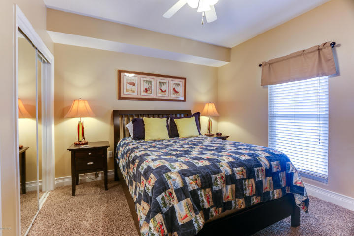 MAJESTIC BEACH TOWERS I - Residential
