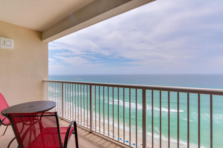 MAJESTIC BEACH TOWERS I - Residential
