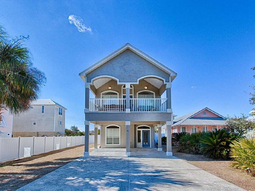 GULF SHORE MANOR - Residential