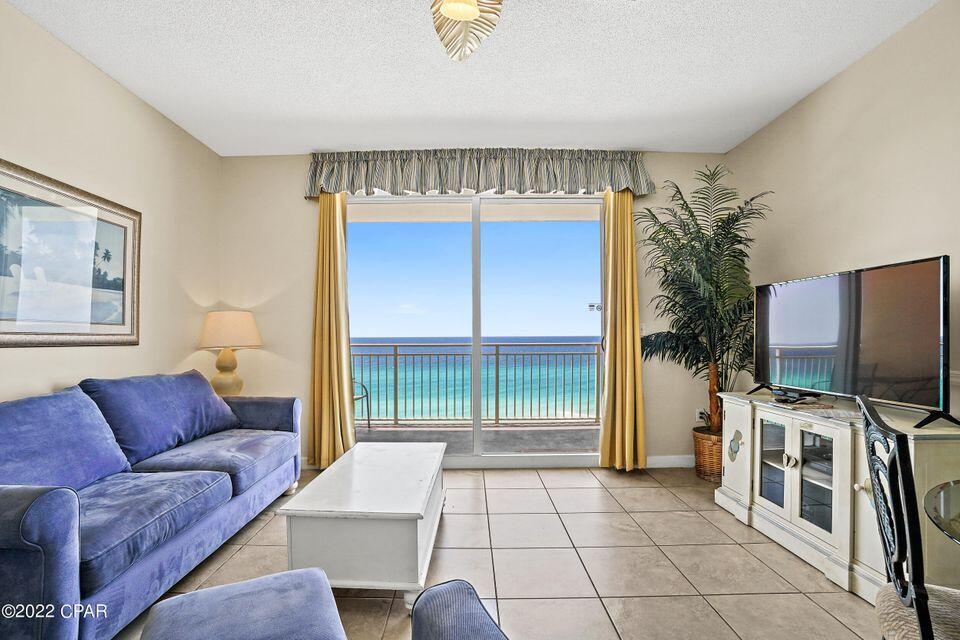 STERLING REEF - Residential