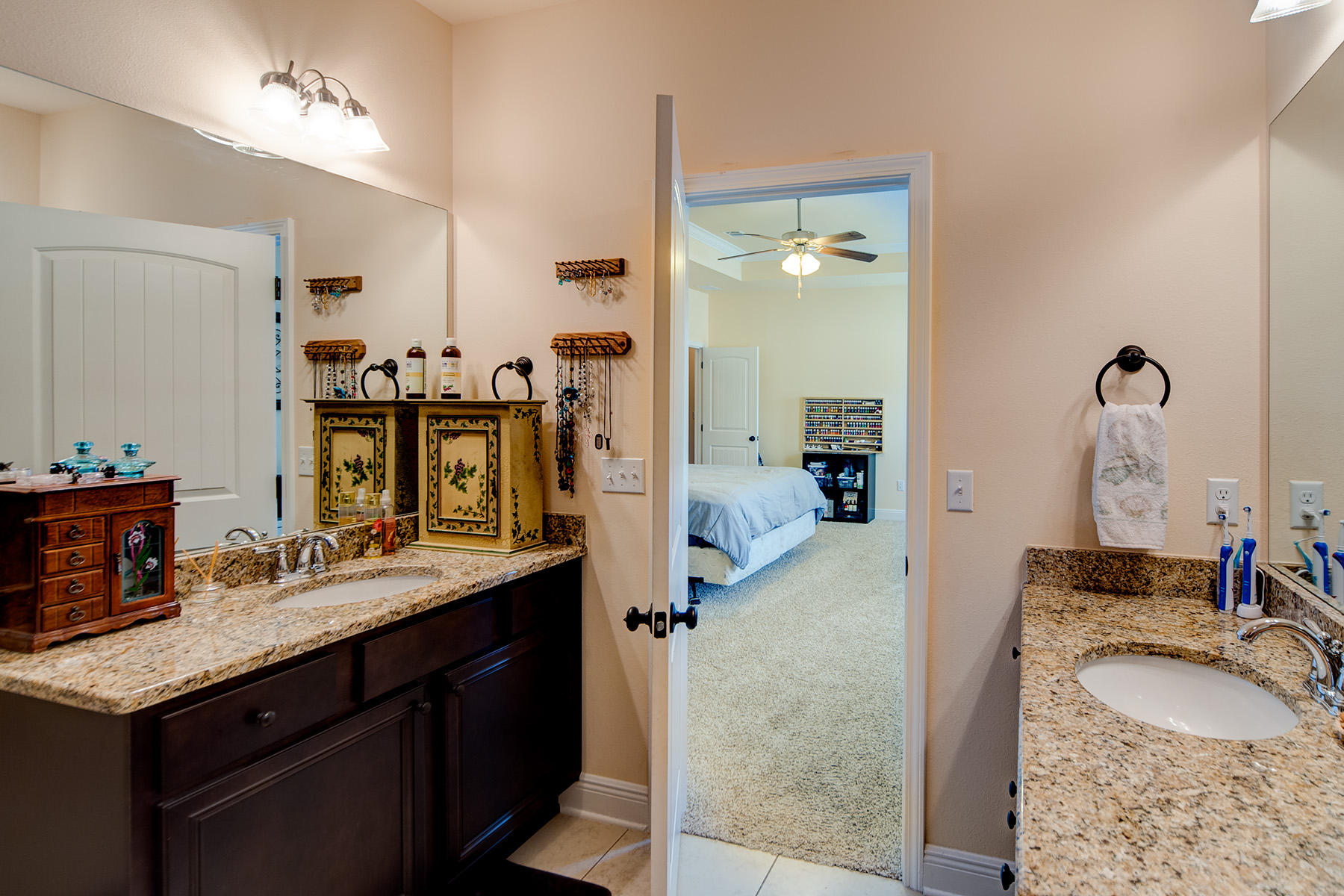 HAMMOCK BAY - Residential Lease