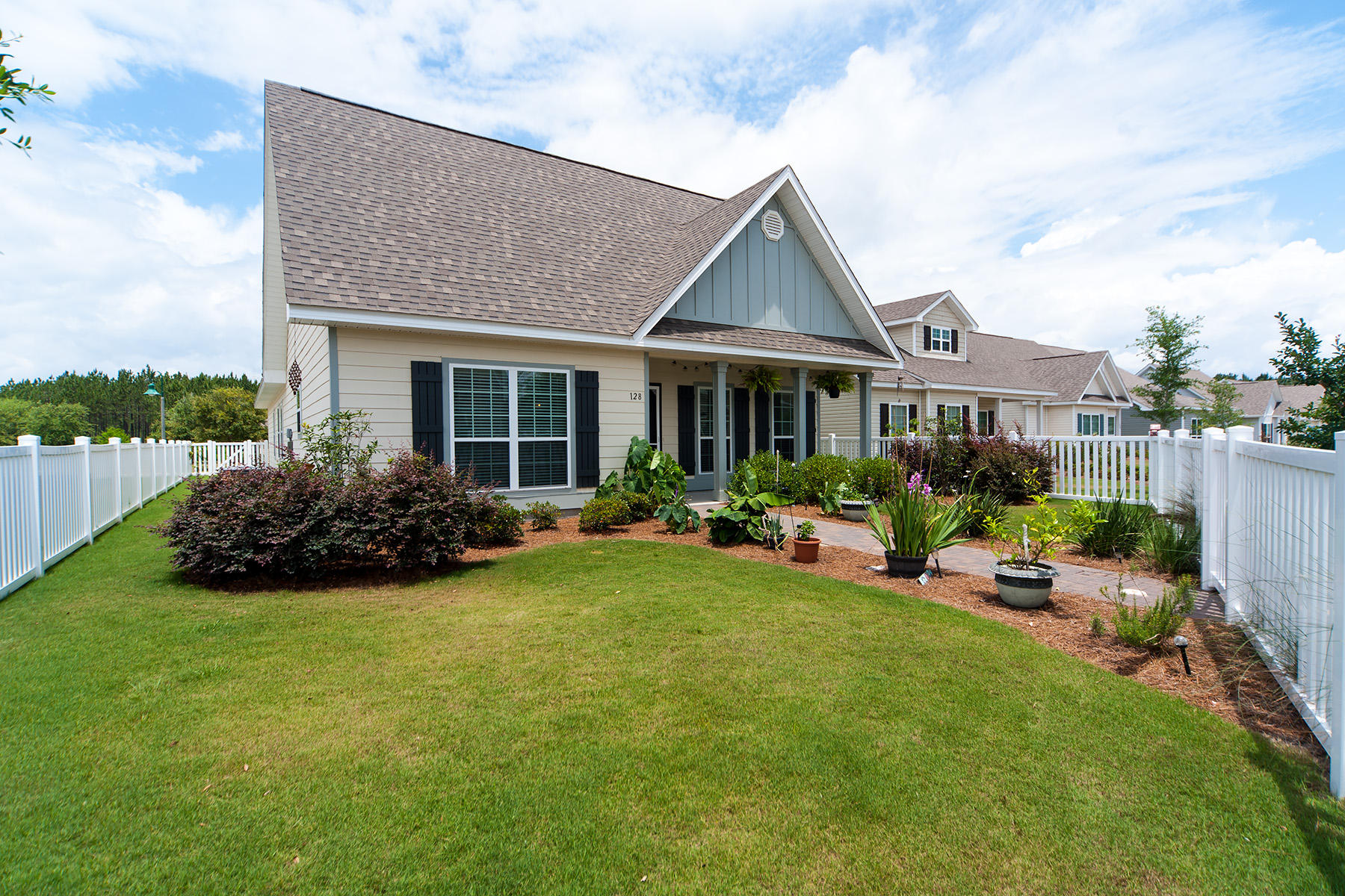 HAMMOCK BAY - Residential Lease