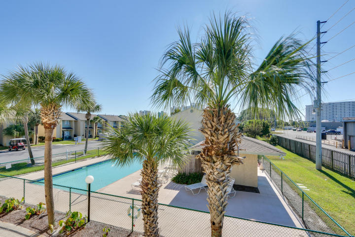 GULF HIGHLAND BEACH RESORT UNREC - Residential