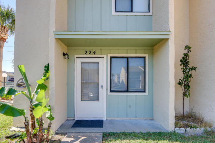GULF HIGHLAND BEACH RESORT UNREC - Residential