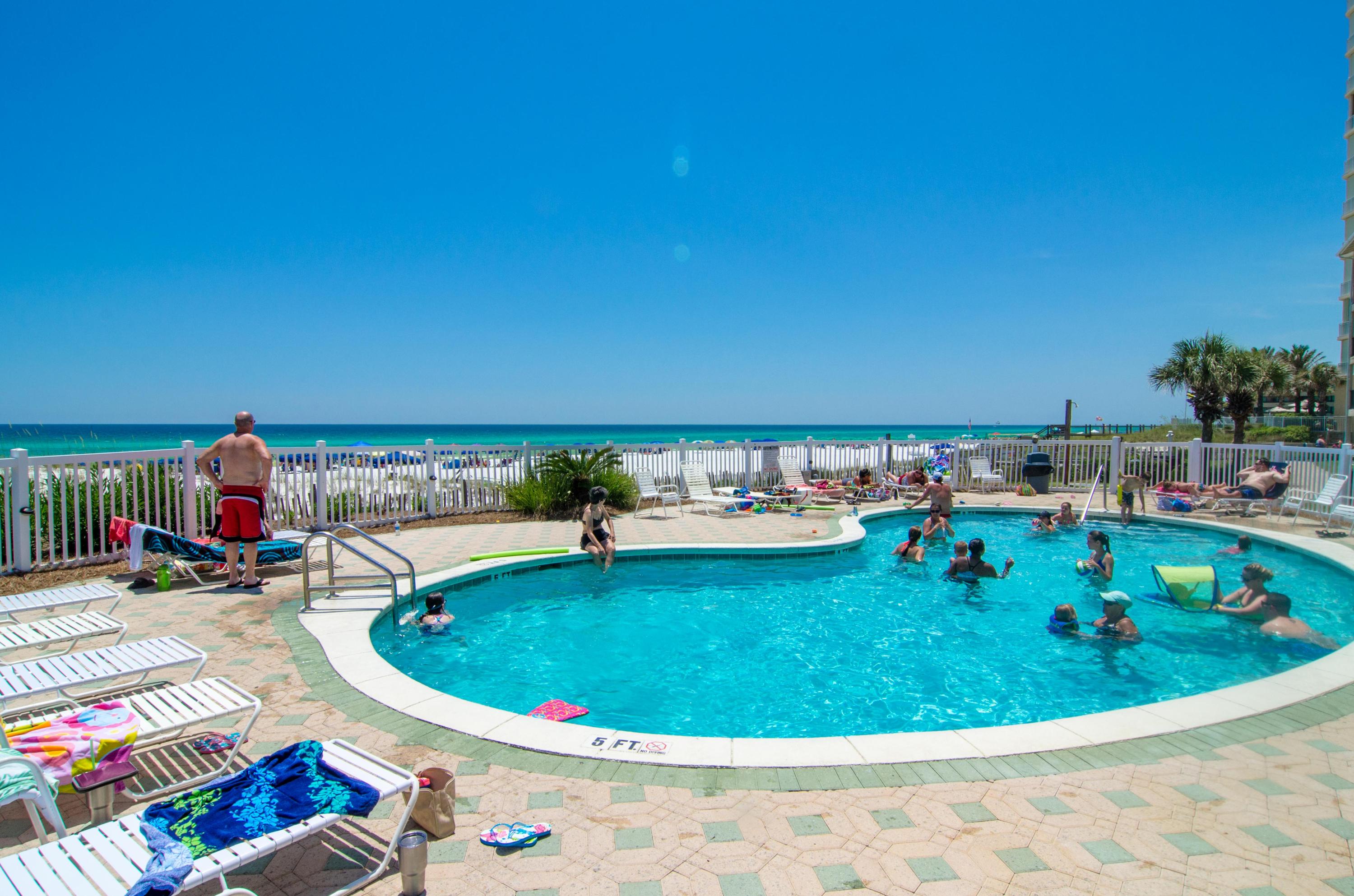 WINDANCER CONDO - Residential