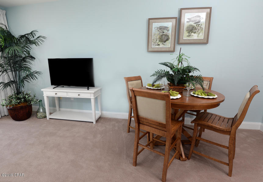 Laketown Wharf - Residential