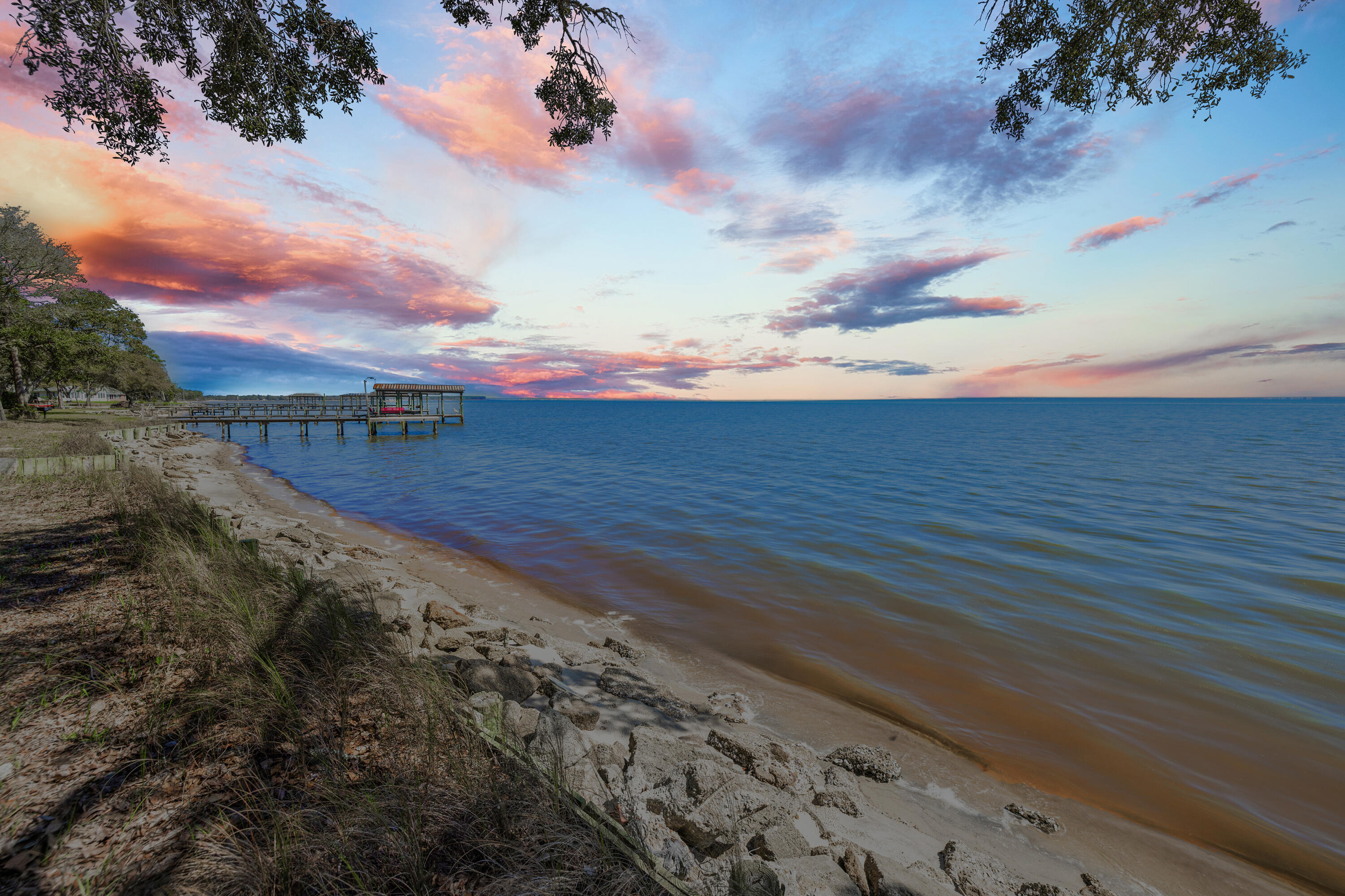 CEDAR BEACH - Land