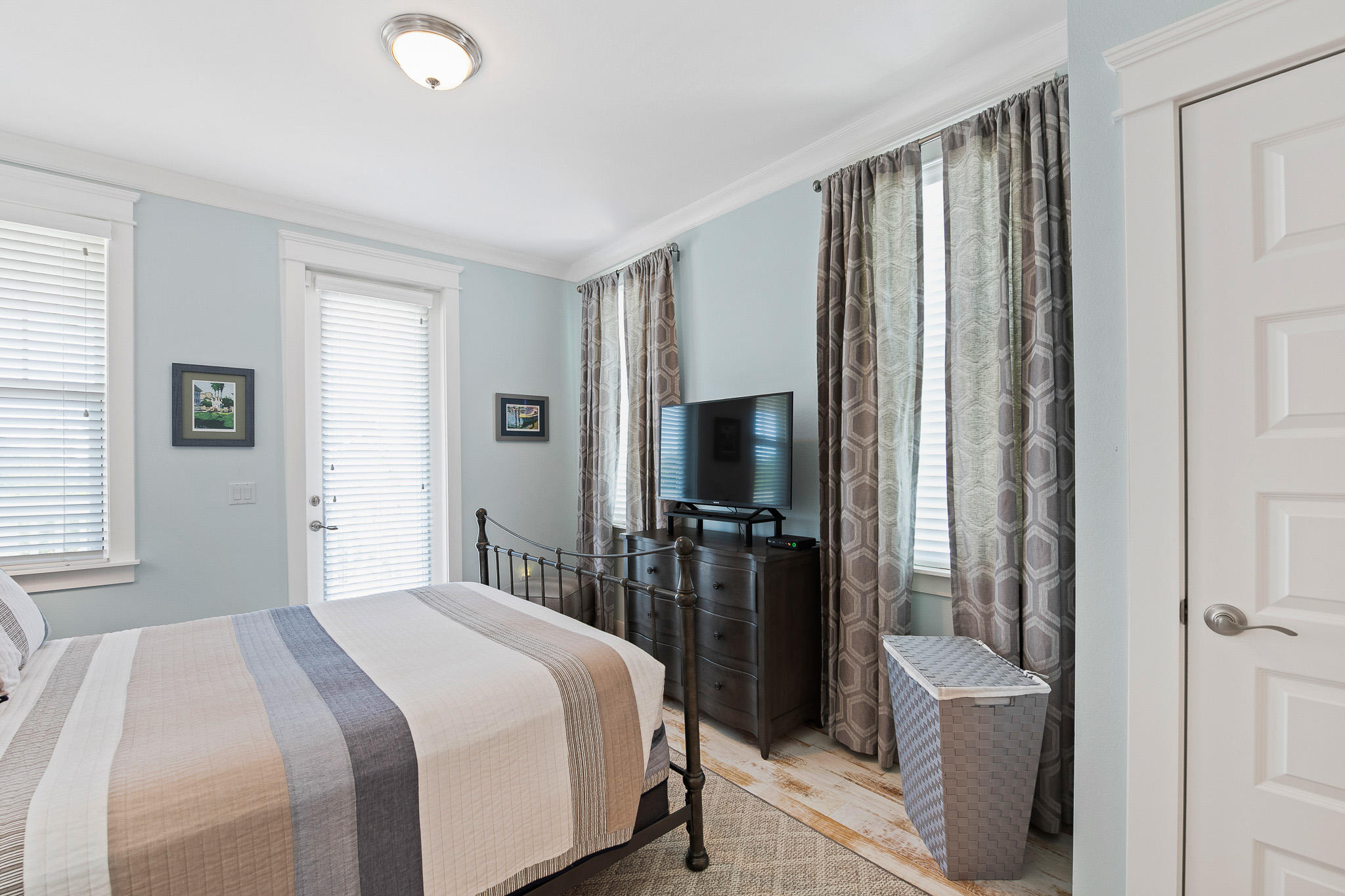 HIGHLAND PARKS - Residential