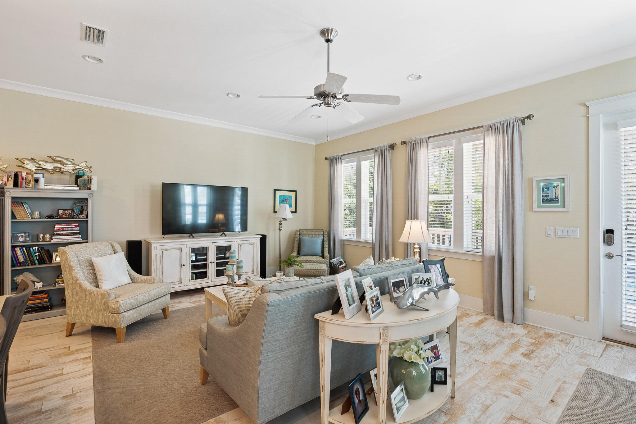 HIGHLAND PARKS - Residential