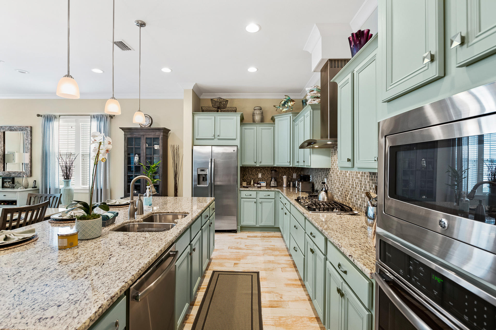 HIGHLAND PARKS - Residential