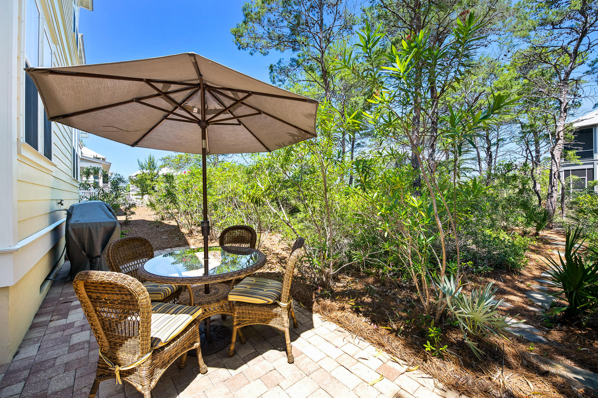 HIGHLAND PARKS - Residential