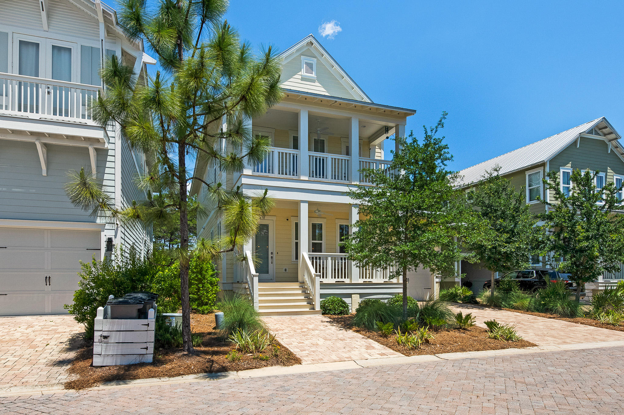 HIGHLAND PARKS - Residential