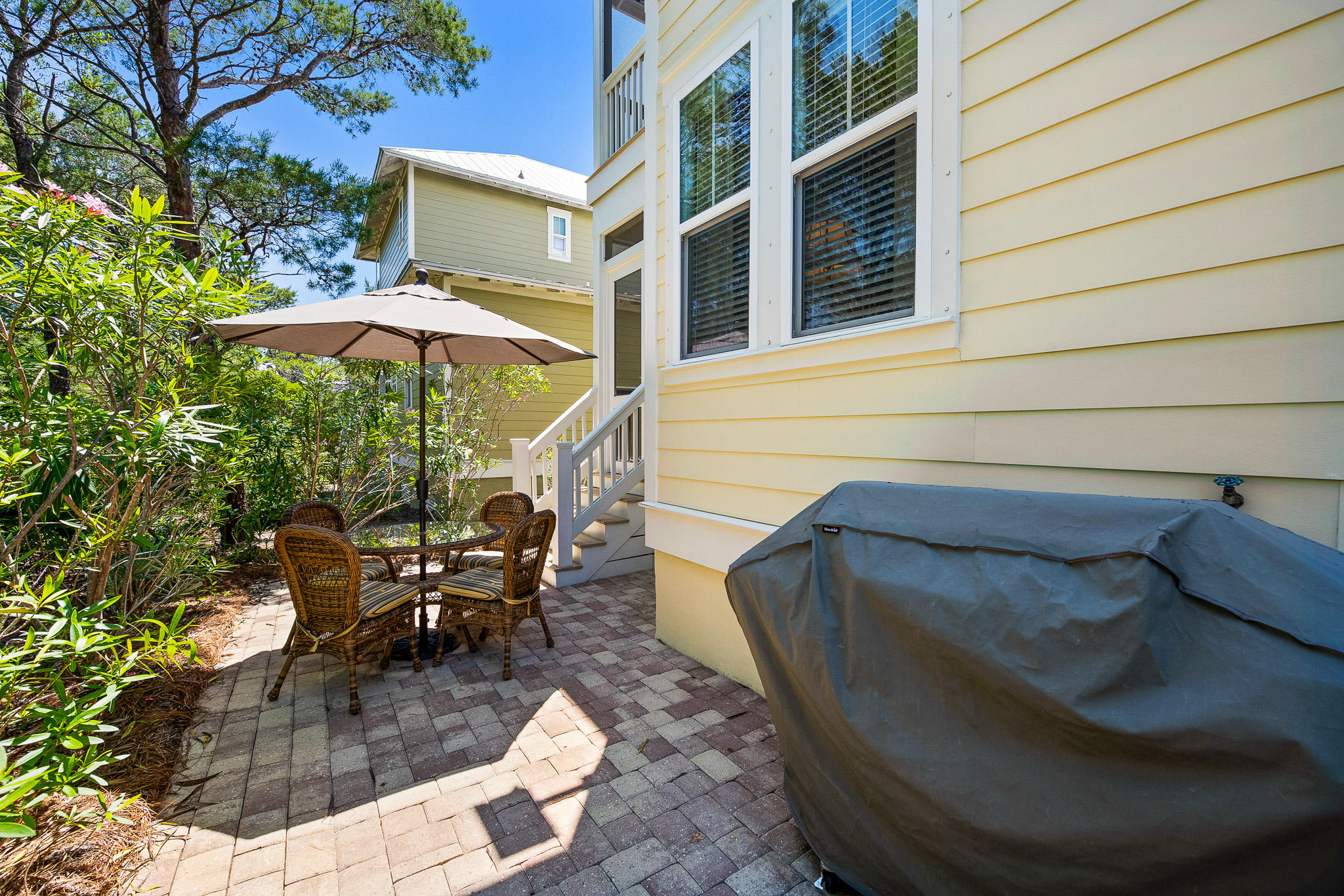 HIGHLAND PARKS - Residential