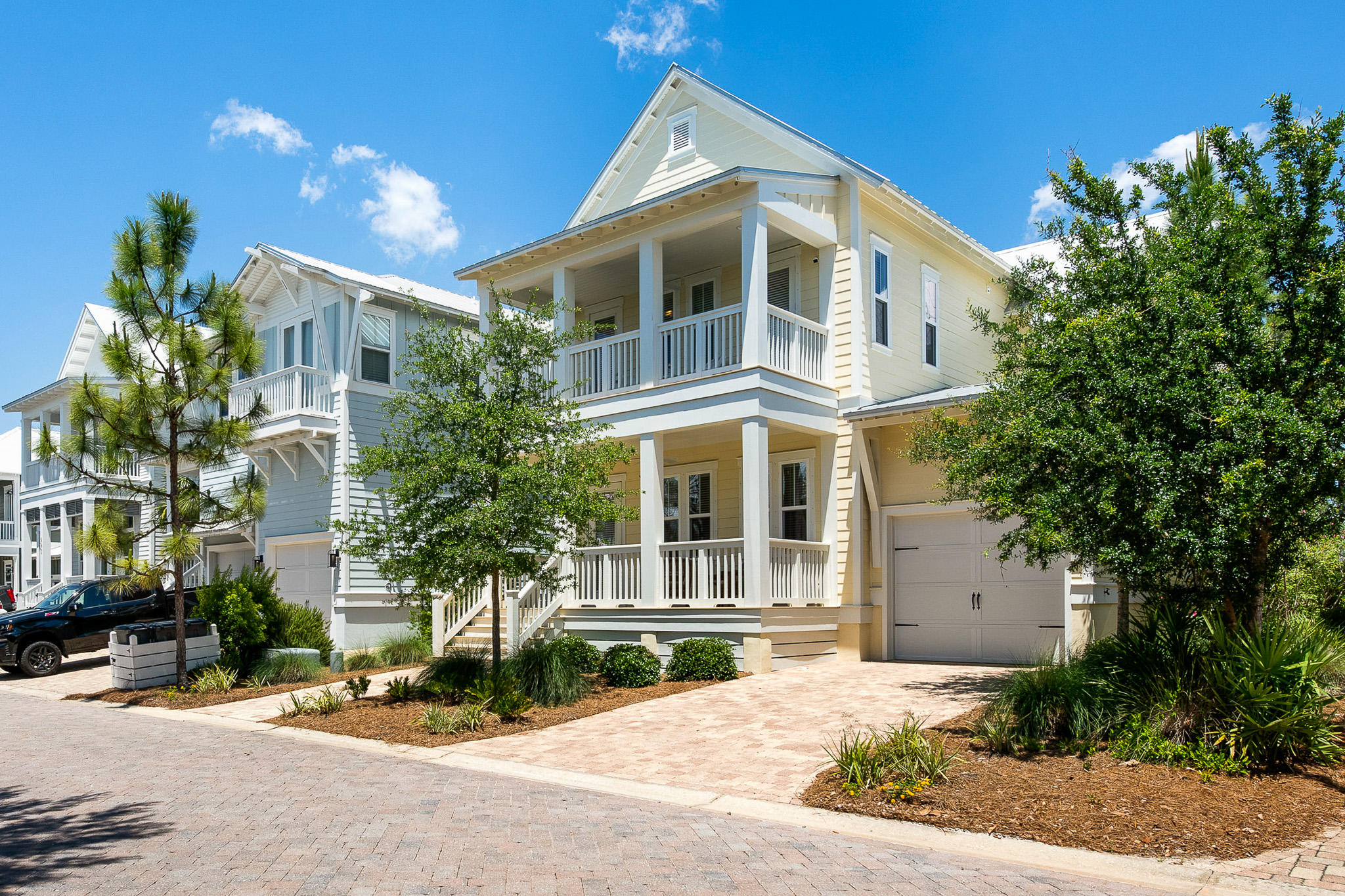 HIGHLAND PARKS - Residential