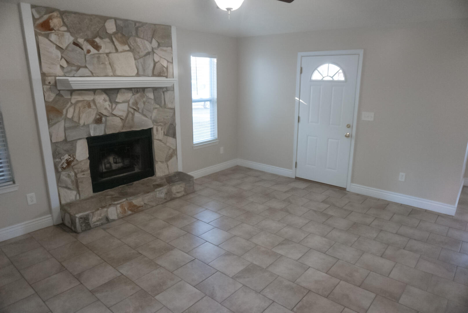 Southway Est 1st Add - Residential Lease