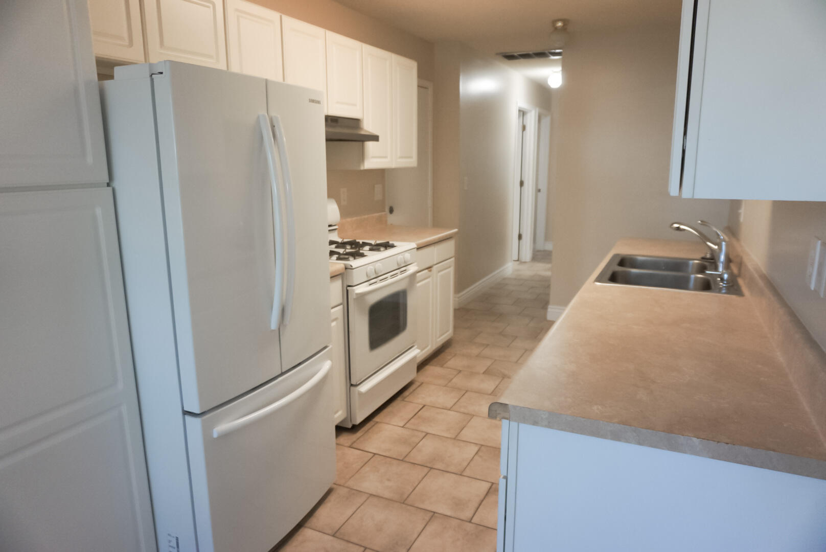 Southway Est 1st Add - Residential Lease
