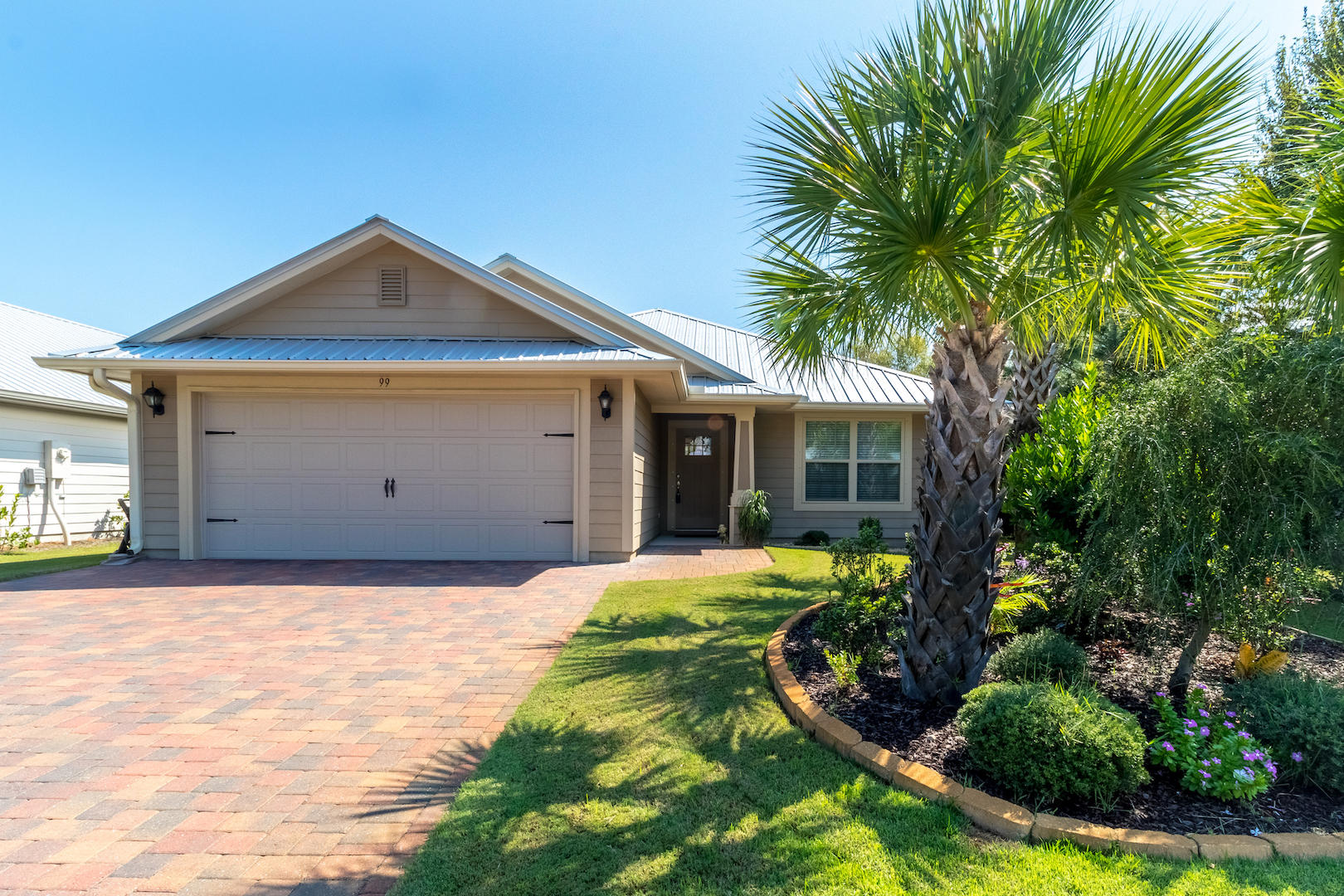 EAGLE BAY - Residential