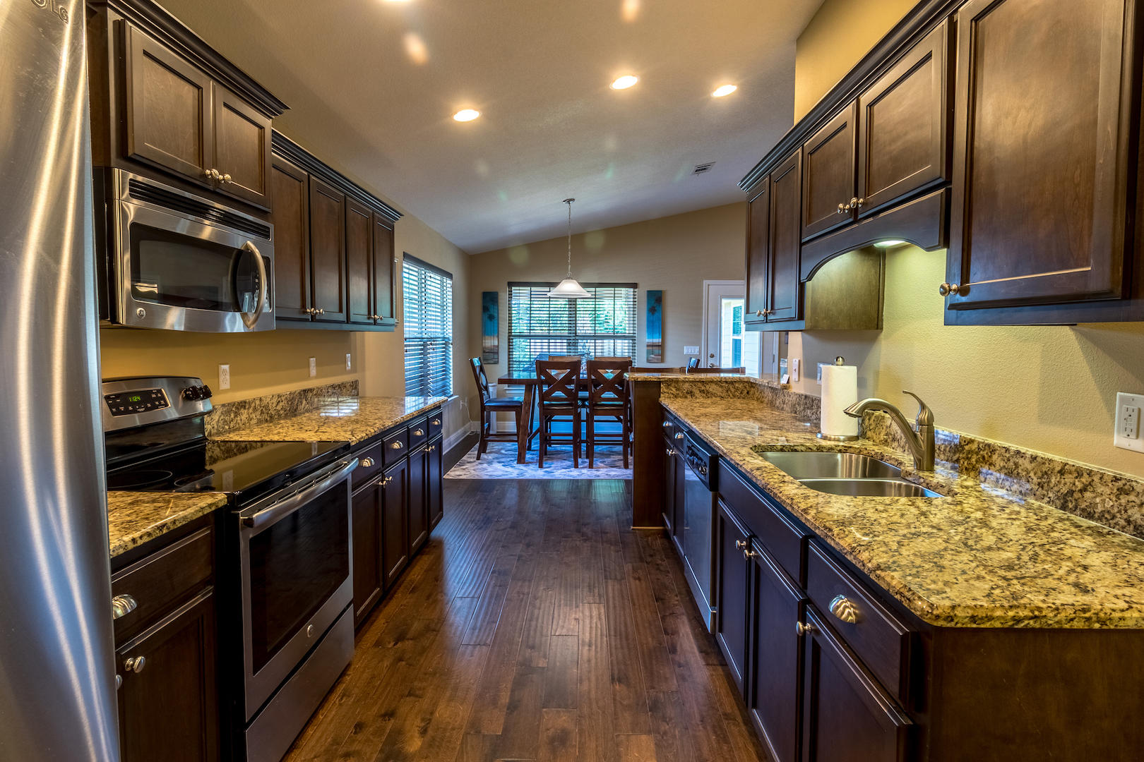 EAGLE BAY - Residential
