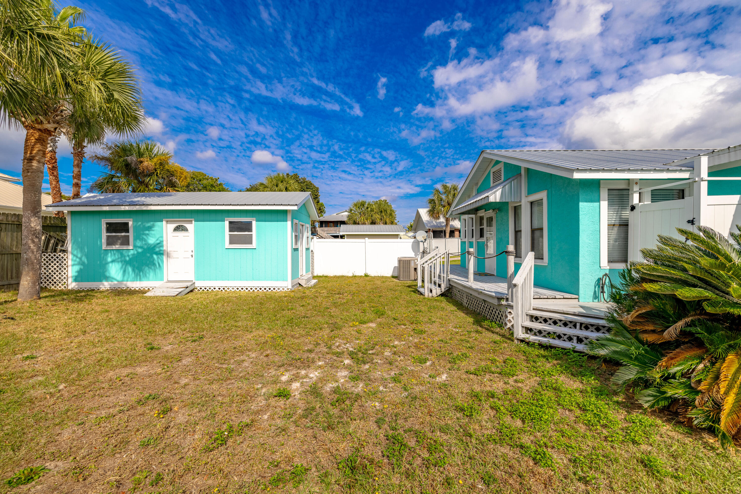 BID-A-WEE BEACH 1ST ADDN - Residential