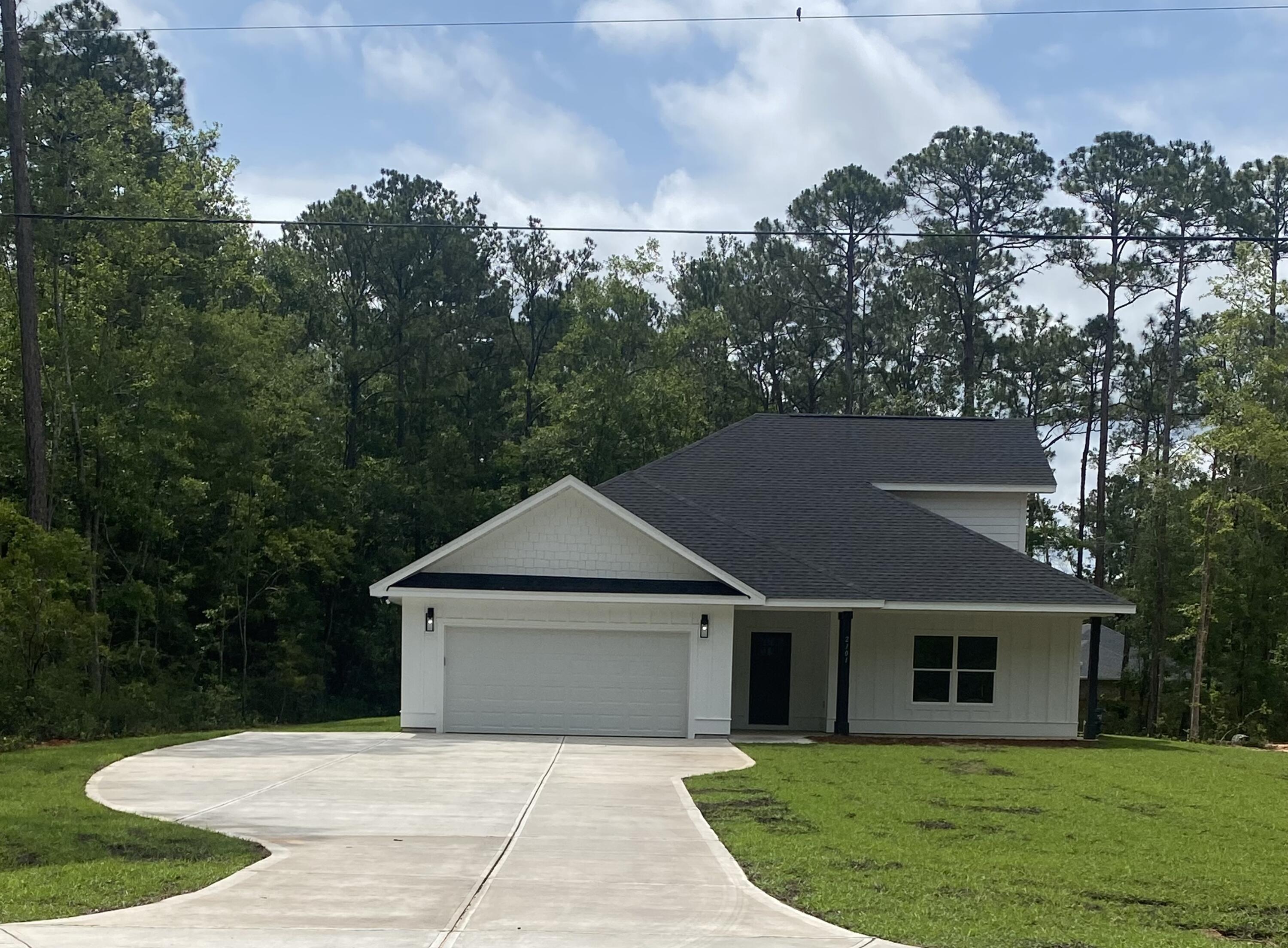LAGRANGE SHORES - Residential