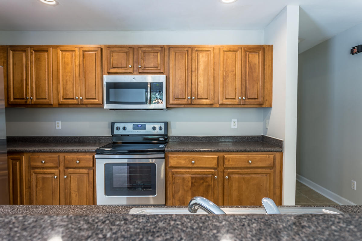 NO RECORDED SUBDIVISION - Residential Lease