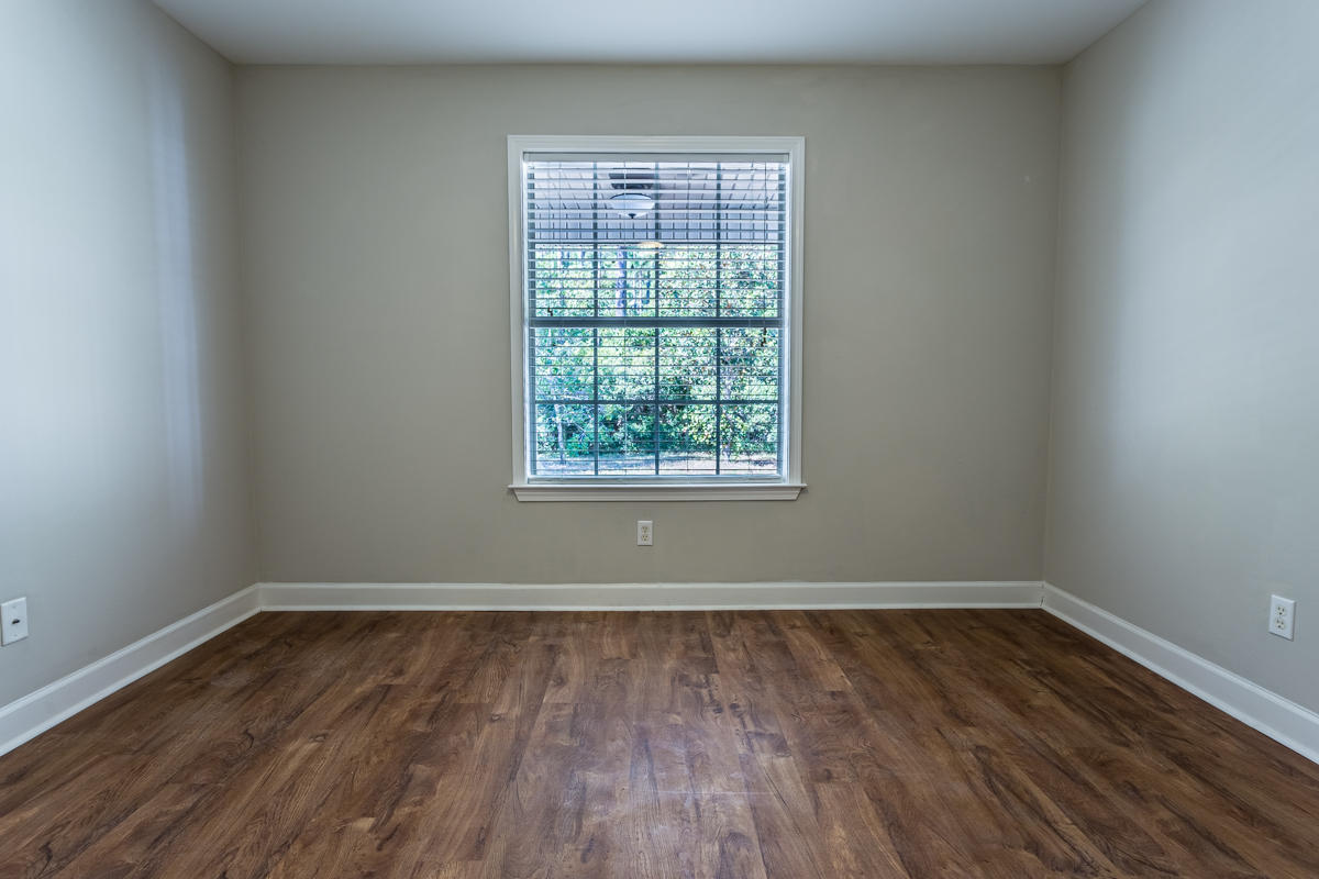 NO RECORDED SUBDIVISION - Residential Lease