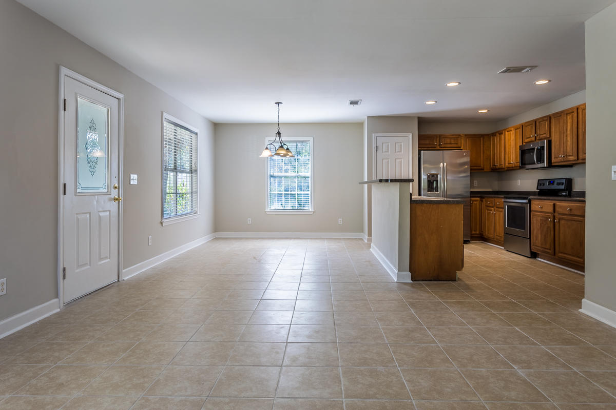 NO RECORDED SUBDIVISION - Residential Lease