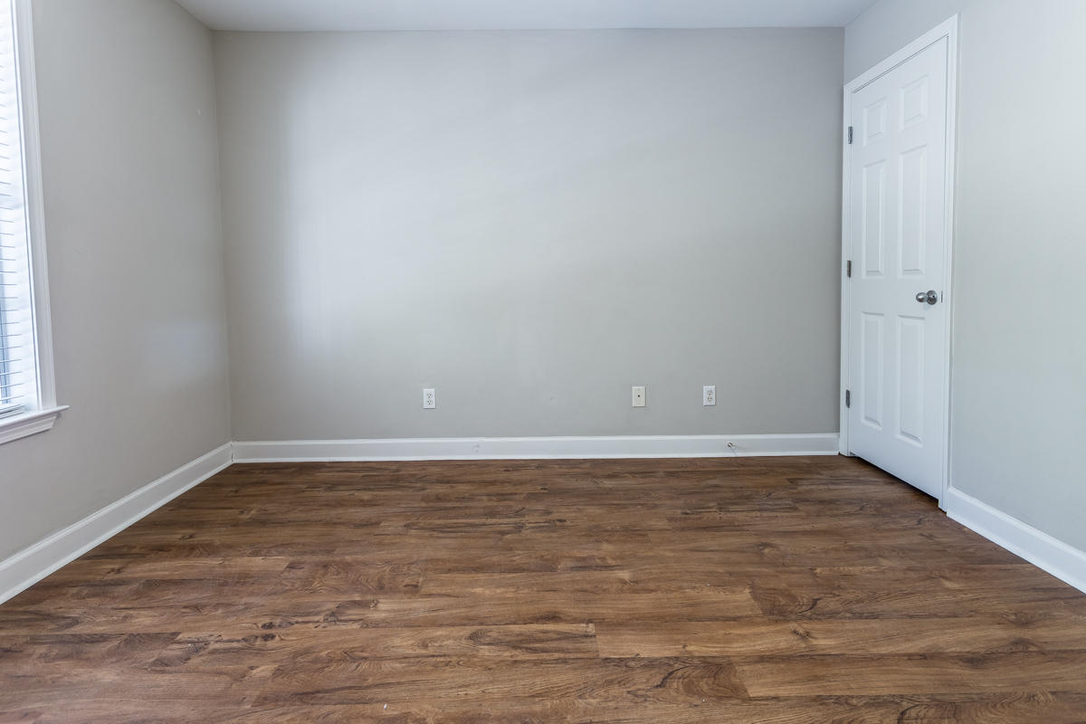 NO RECORDED SUBDIVISION - Residential Lease
