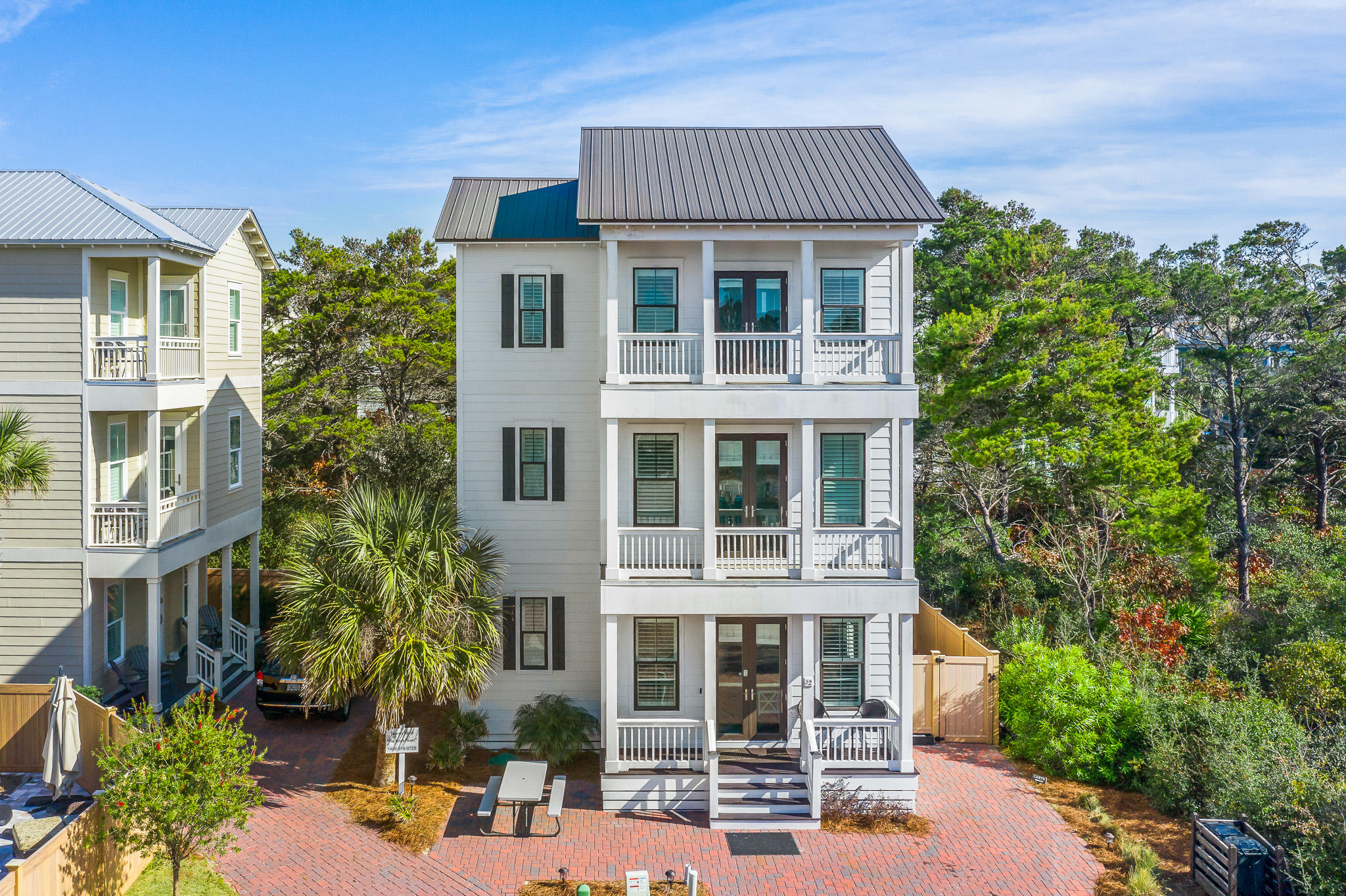 SOUTH SHORES - Residential