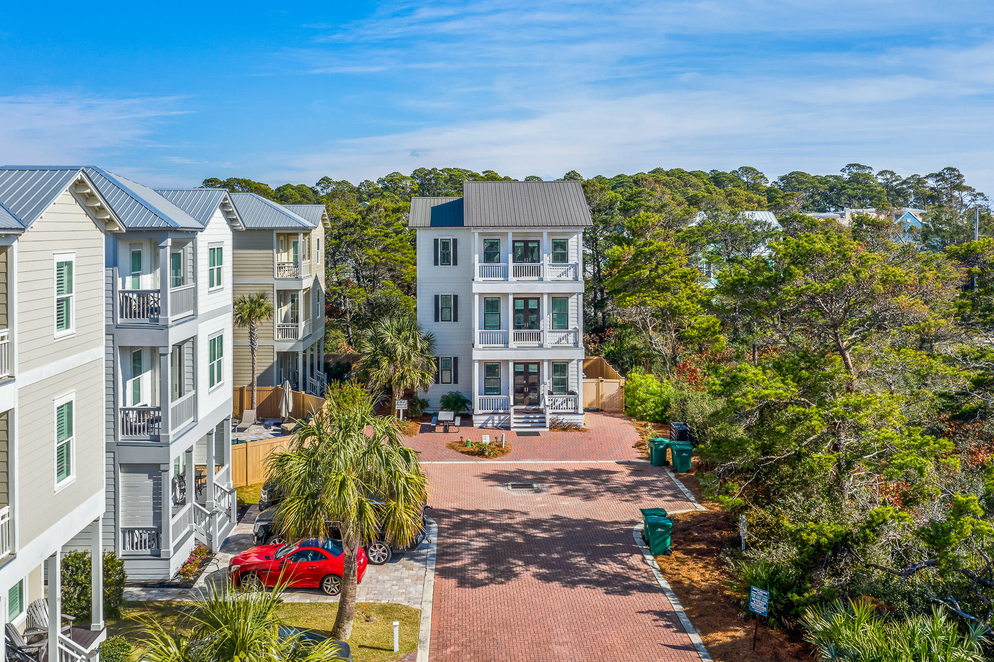 SOUTH SHORES - Residential