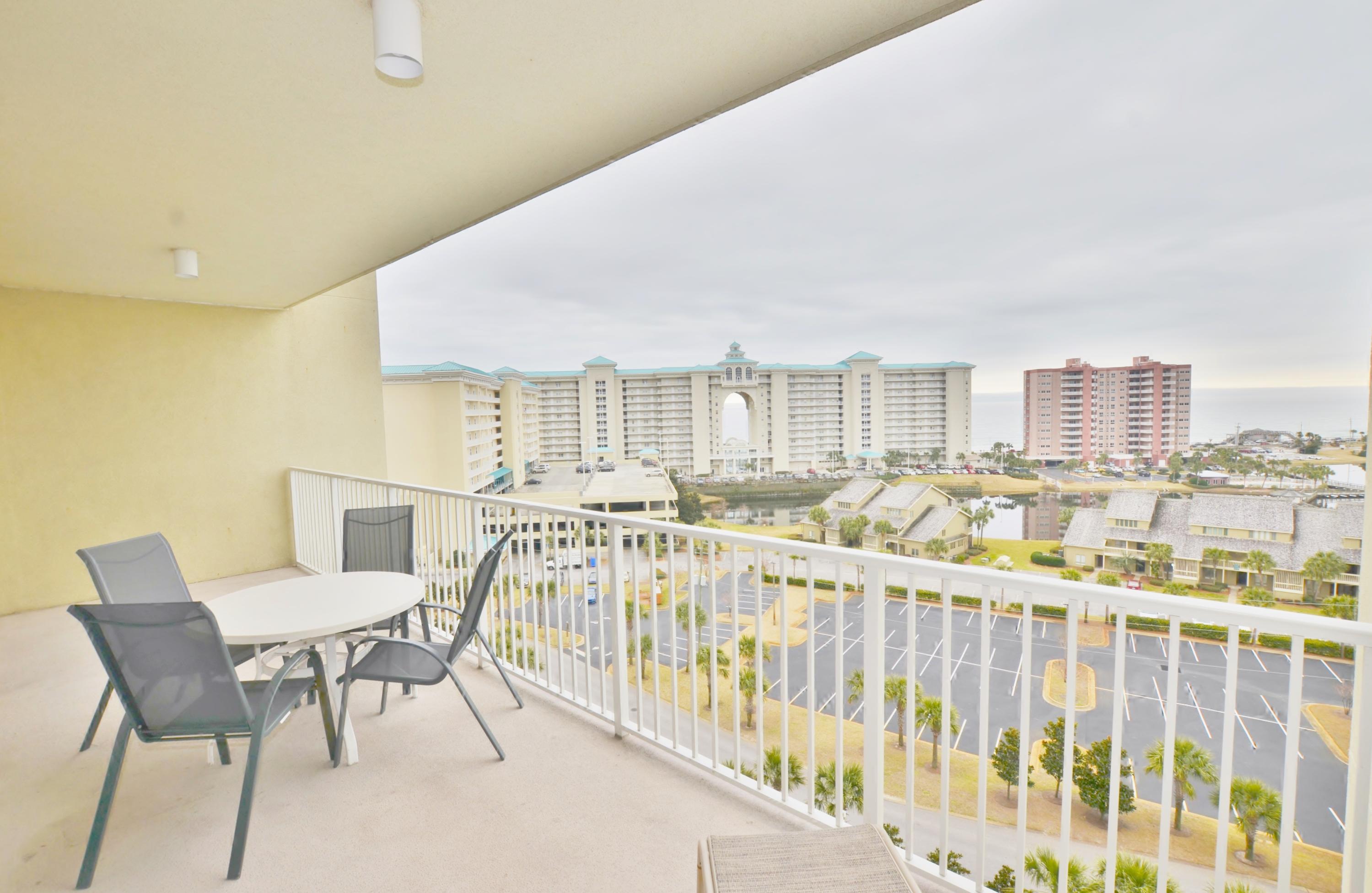 ARIEL DUNES II - Residential Lease