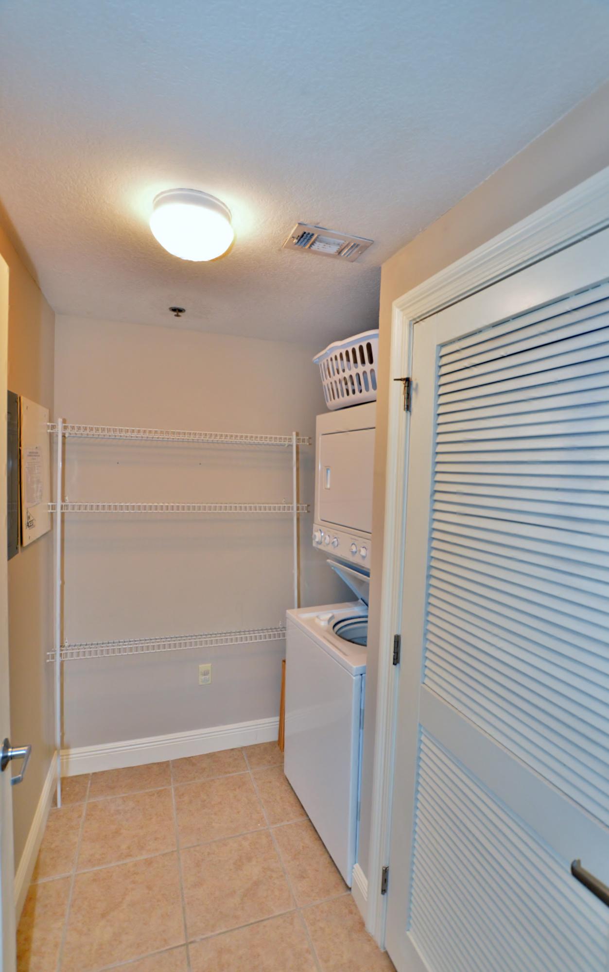 ARIEL DUNES II - Residential Lease