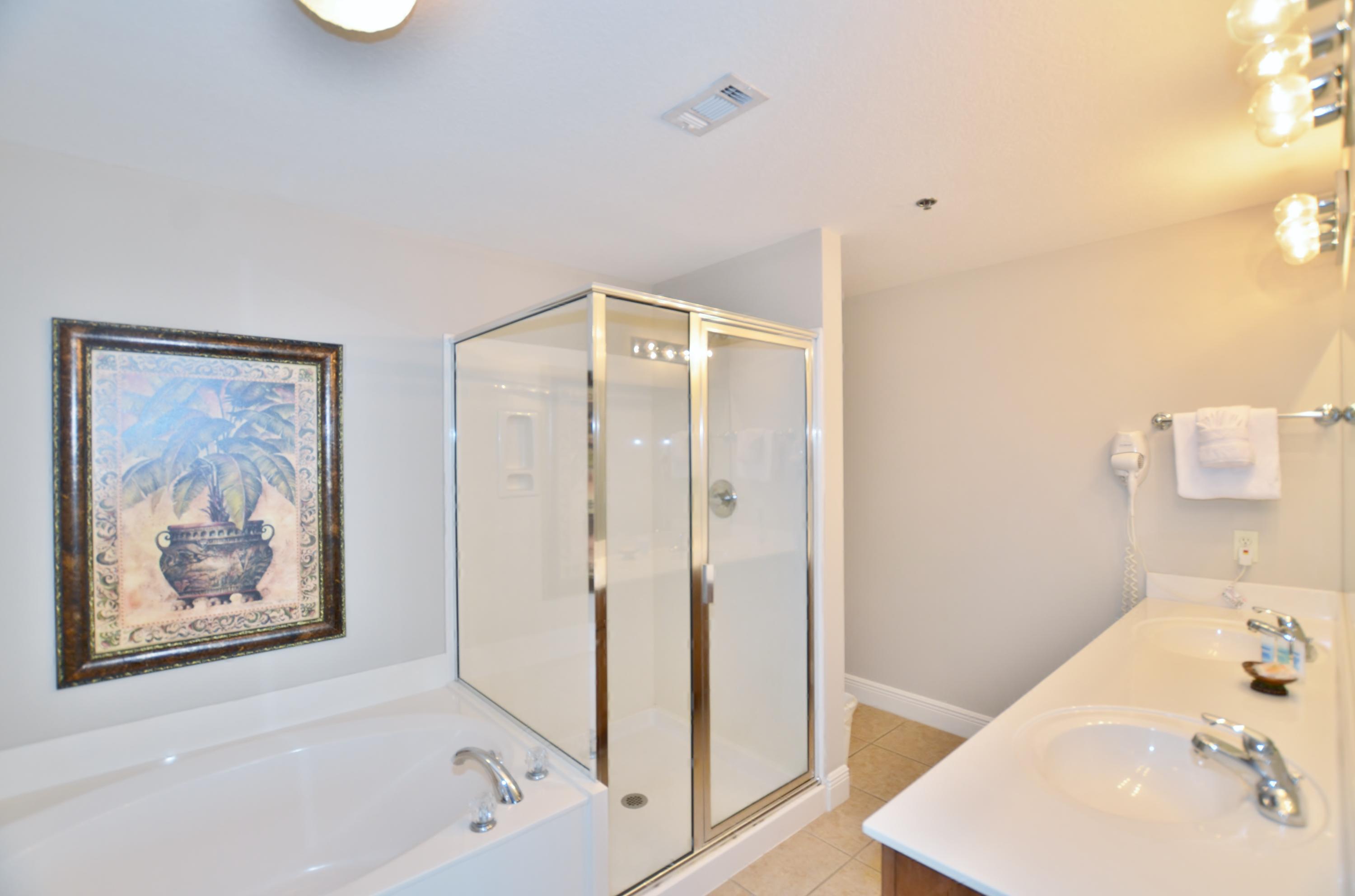 ARIEL DUNES II - Residential Lease