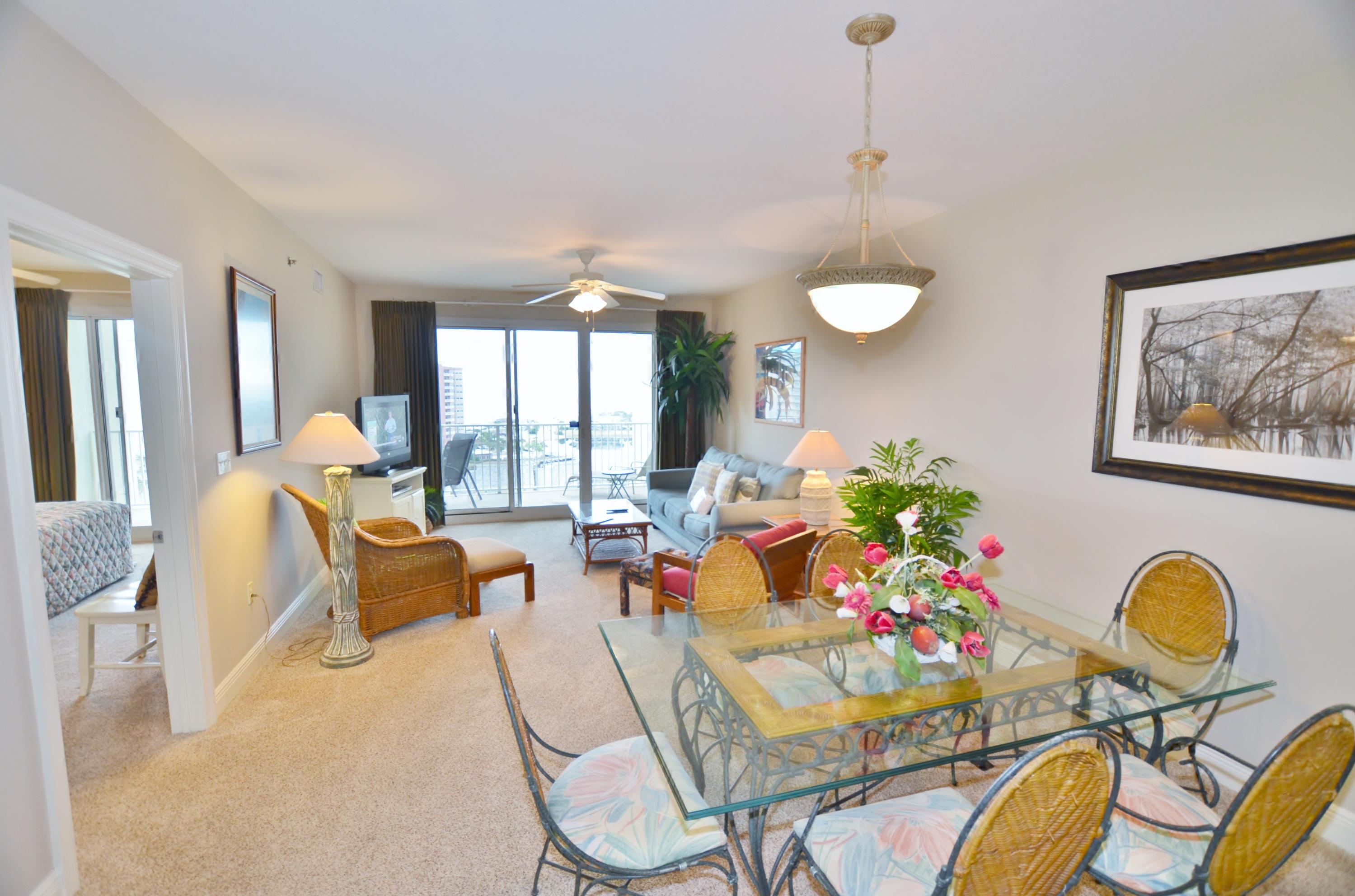 ARIEL DUNES II - Residential Lease