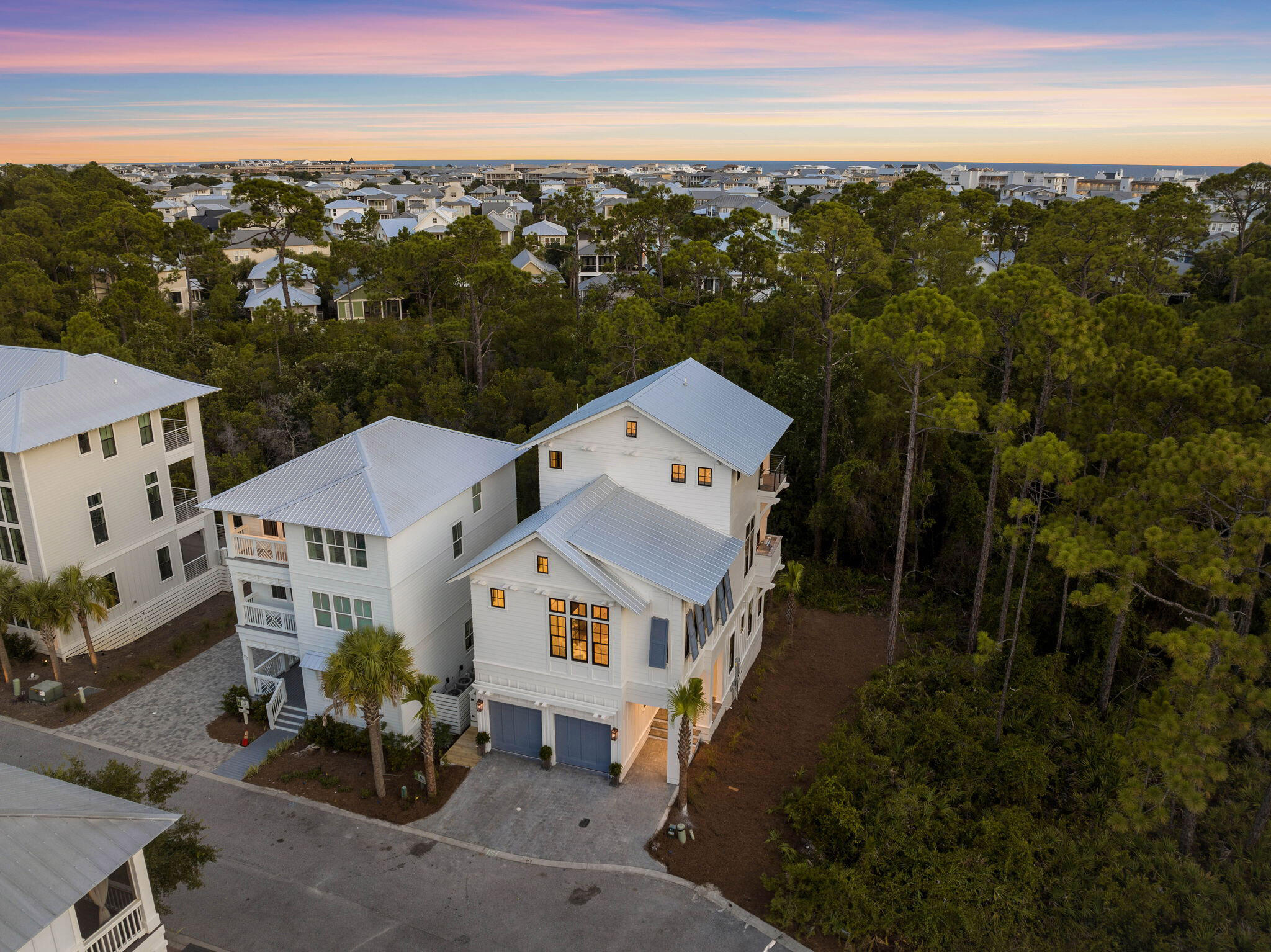 TREETOP VILLAGE - Residential