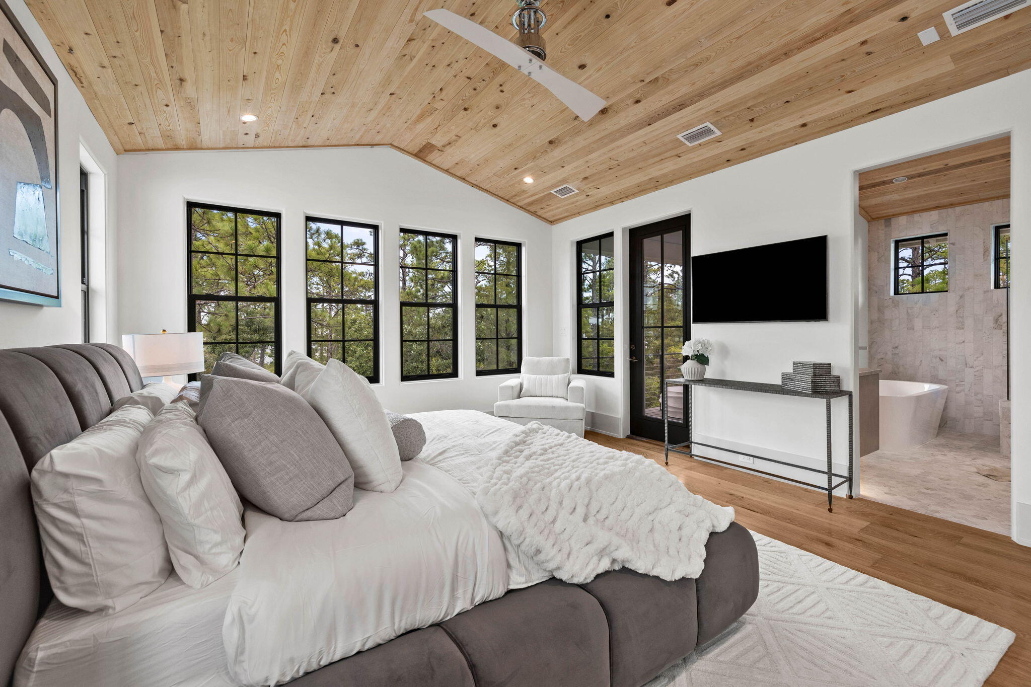 TREETOP VILLAGE - Residential