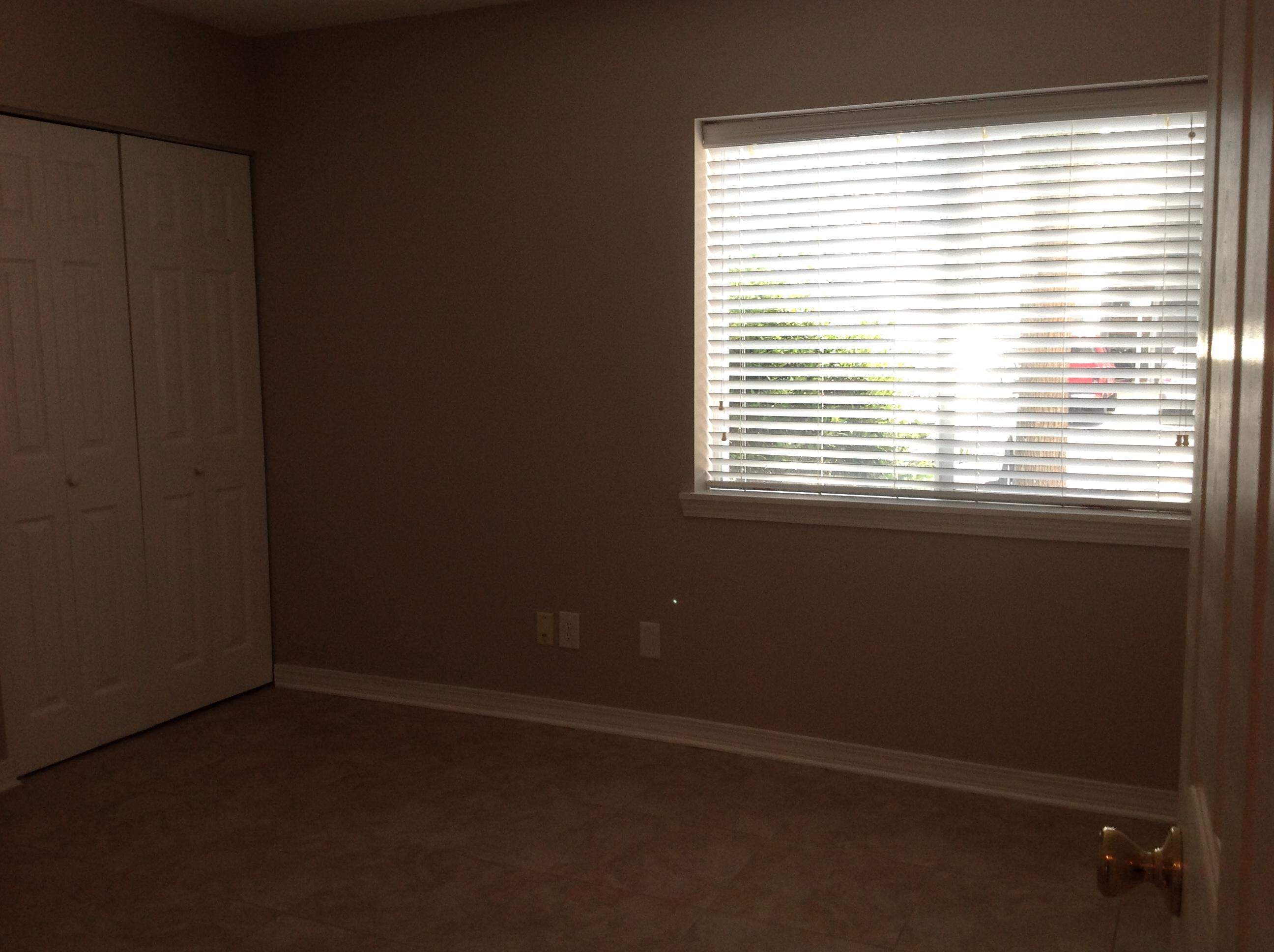 FINISTERRA CONDO - Residential Lease