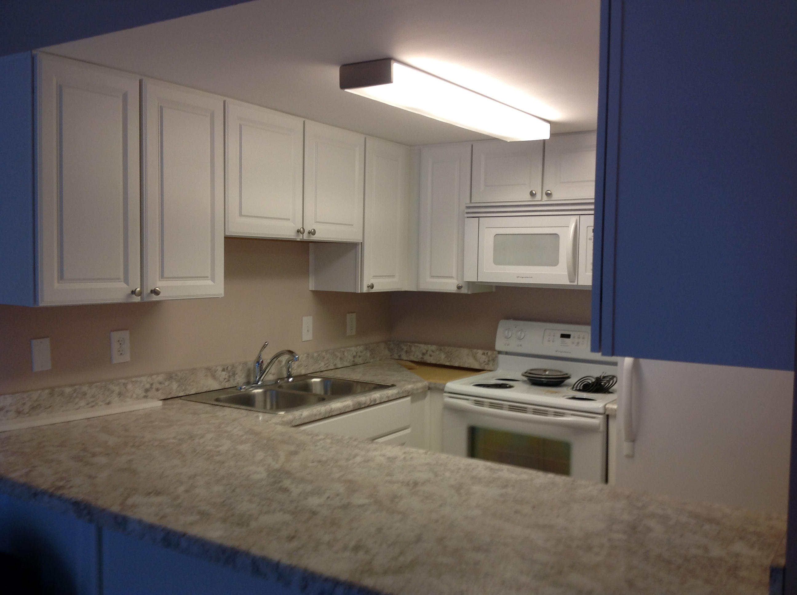 FINISTERRA CONDO - Residential Lease